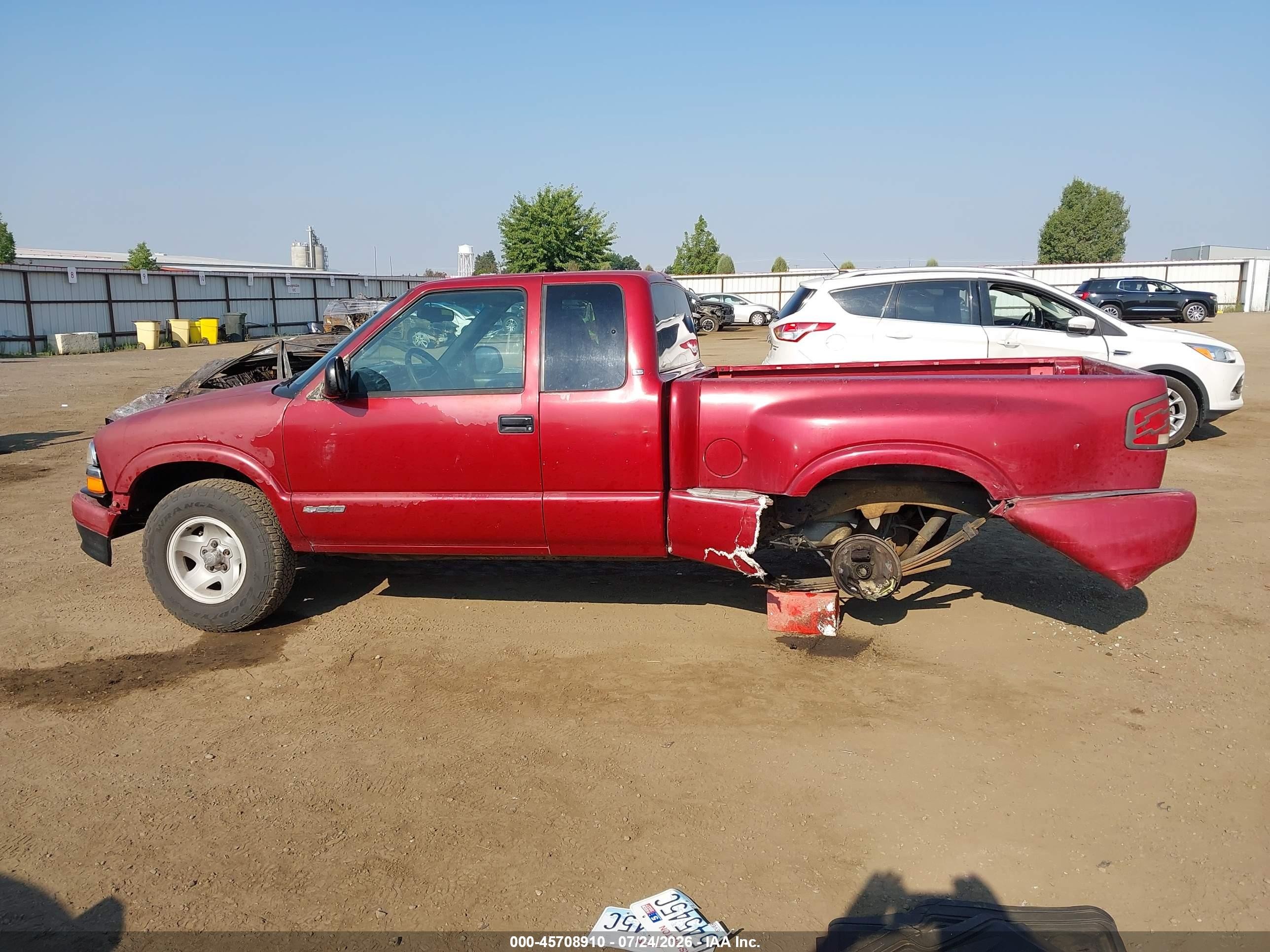 1997 Chevrolet S-10 Ls Black vin: 1GCCS19W6V8108538