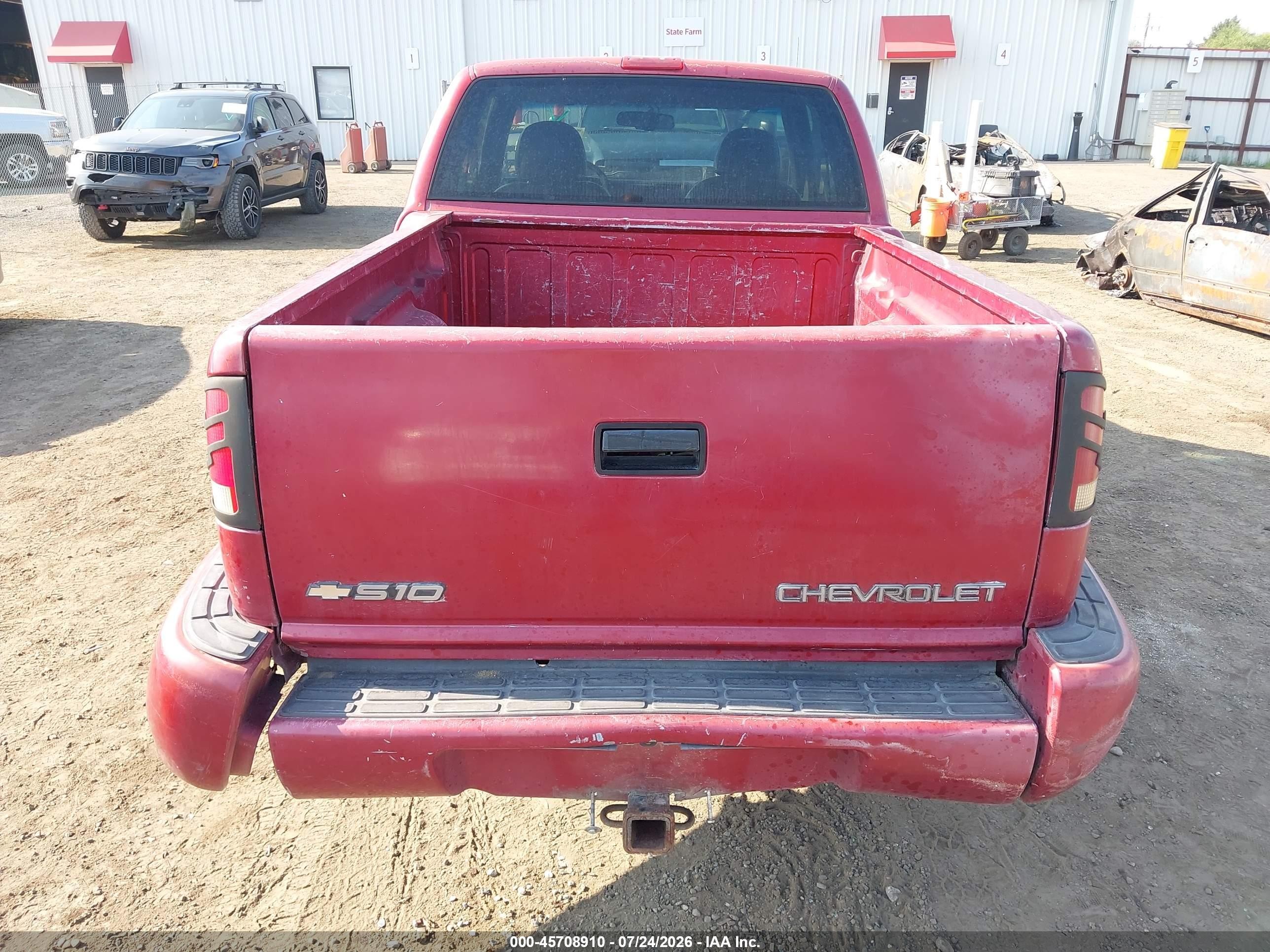 1997 Chevrolet S-10 Ls Black vin: 1GCCS19W6V8108538