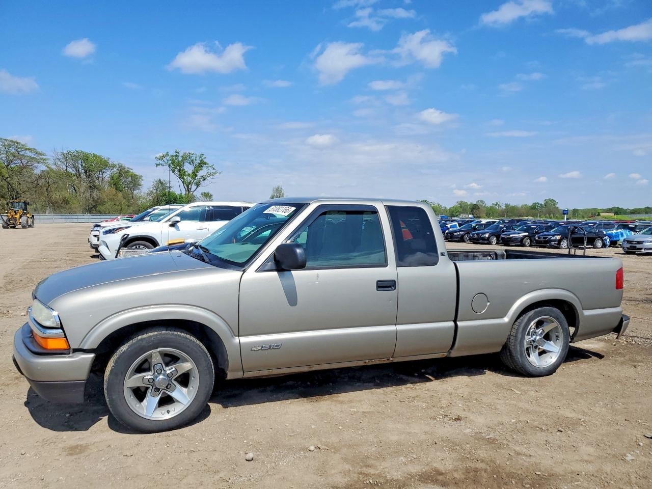 2002 Chevrolet S Truck S10 Silver vin: 1GCCS19W728264065