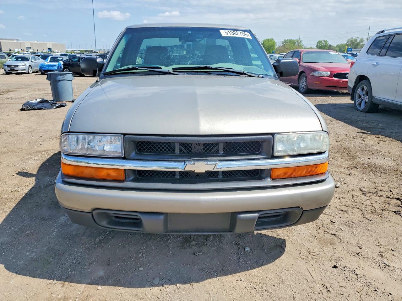 2002 Chevrolet S Truck S10 Silver vin: 1GCCS19W728264065