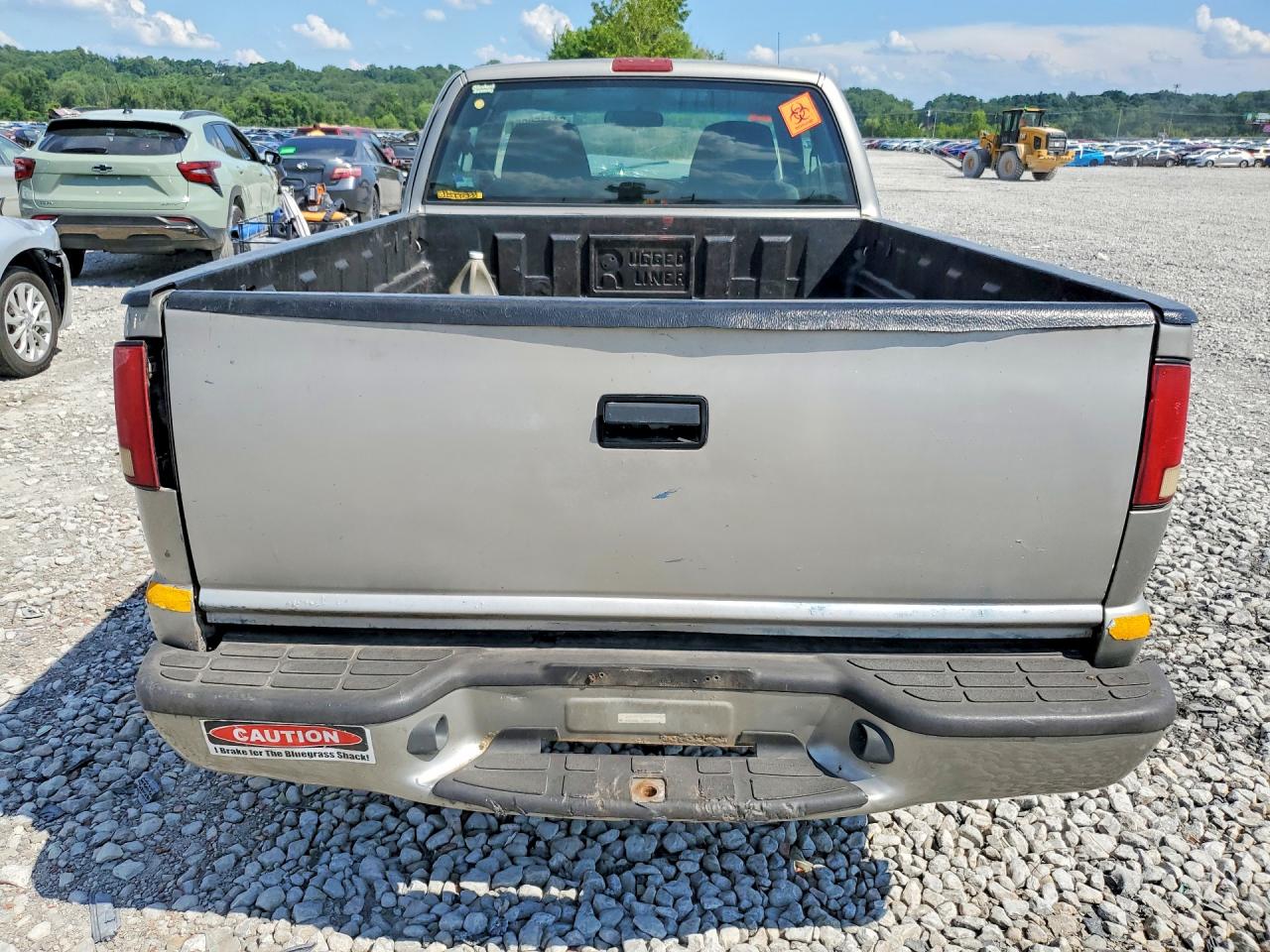 2001 Chevrolet S Truck S10 Silver vin: 1GCCS19W918238405