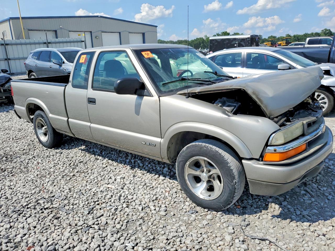 2001 Chevrolet S Truck S10 Silver vin: 1GCCS19W918238405