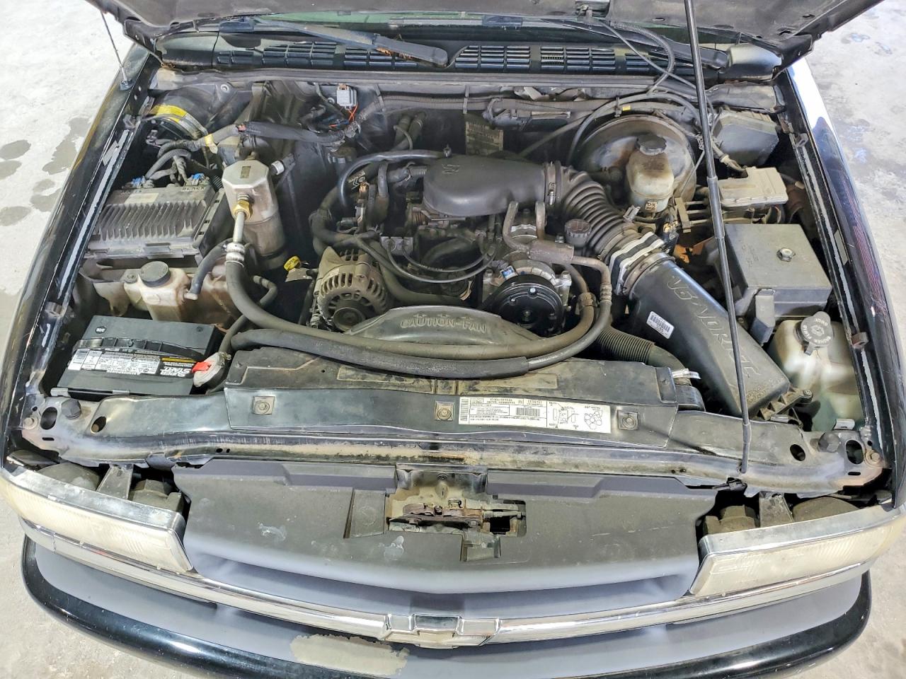 2000 Chevrolet S Truck S10 Black vin: 1GCCS19W9Y8299747