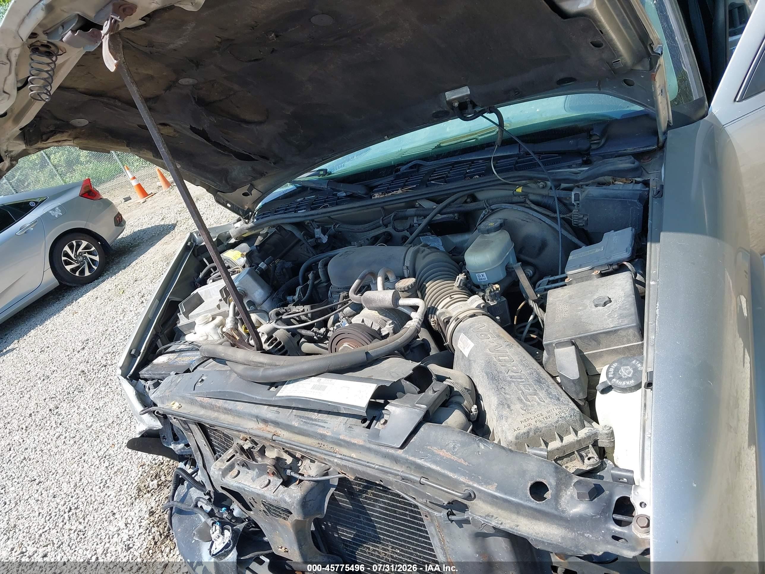 2001 Chevrolet S-10 Ls Gray vin: 1GCCS19WX18221452