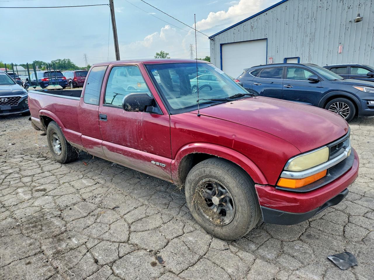 2003 Chevrolet S Truck S10 Burgundy vin: 1GCCS19X038159894