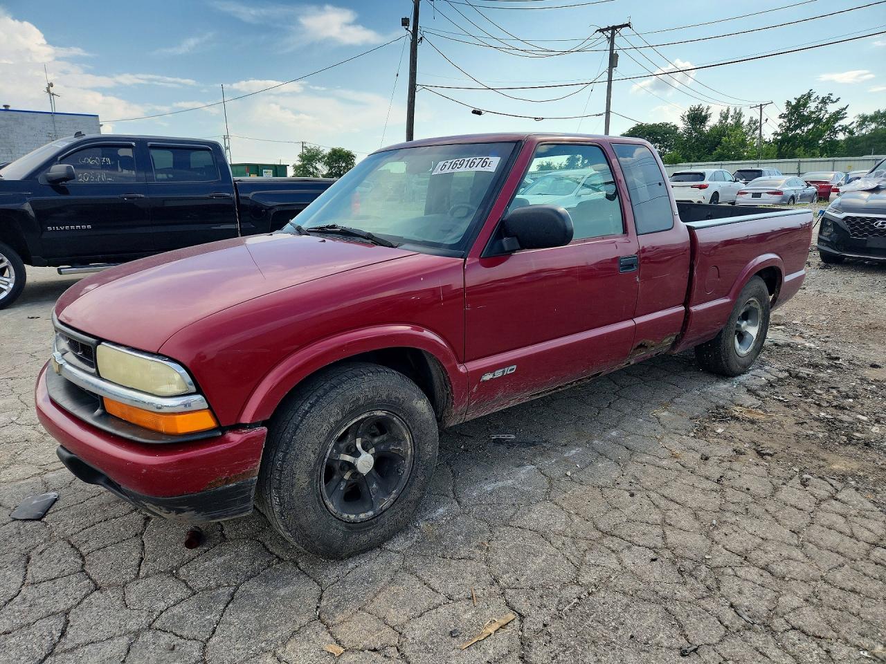 2003 Chevrolet S Truck S10 Burgundy vin: 1GCCS19X038159894