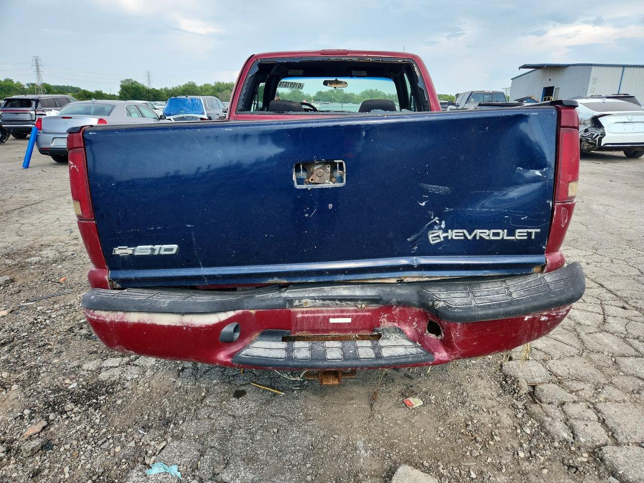 2003 Chevrolet S Truck S10 Burgundy vin: 1GCCS19X038159894