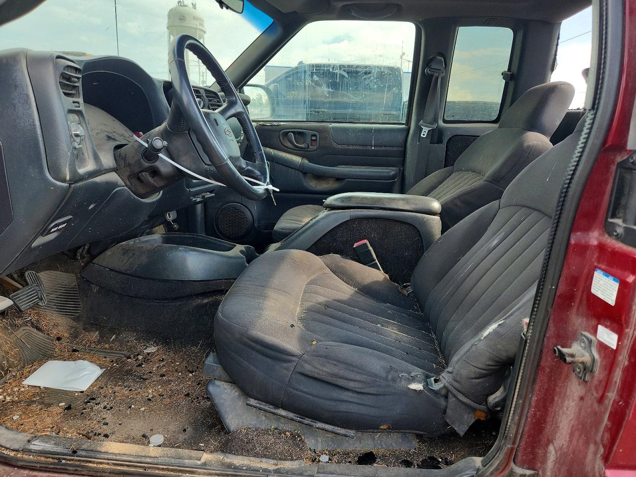 2003 Chevrolet S Truck S10 Burgundy vin: 1GCCS19X038159894