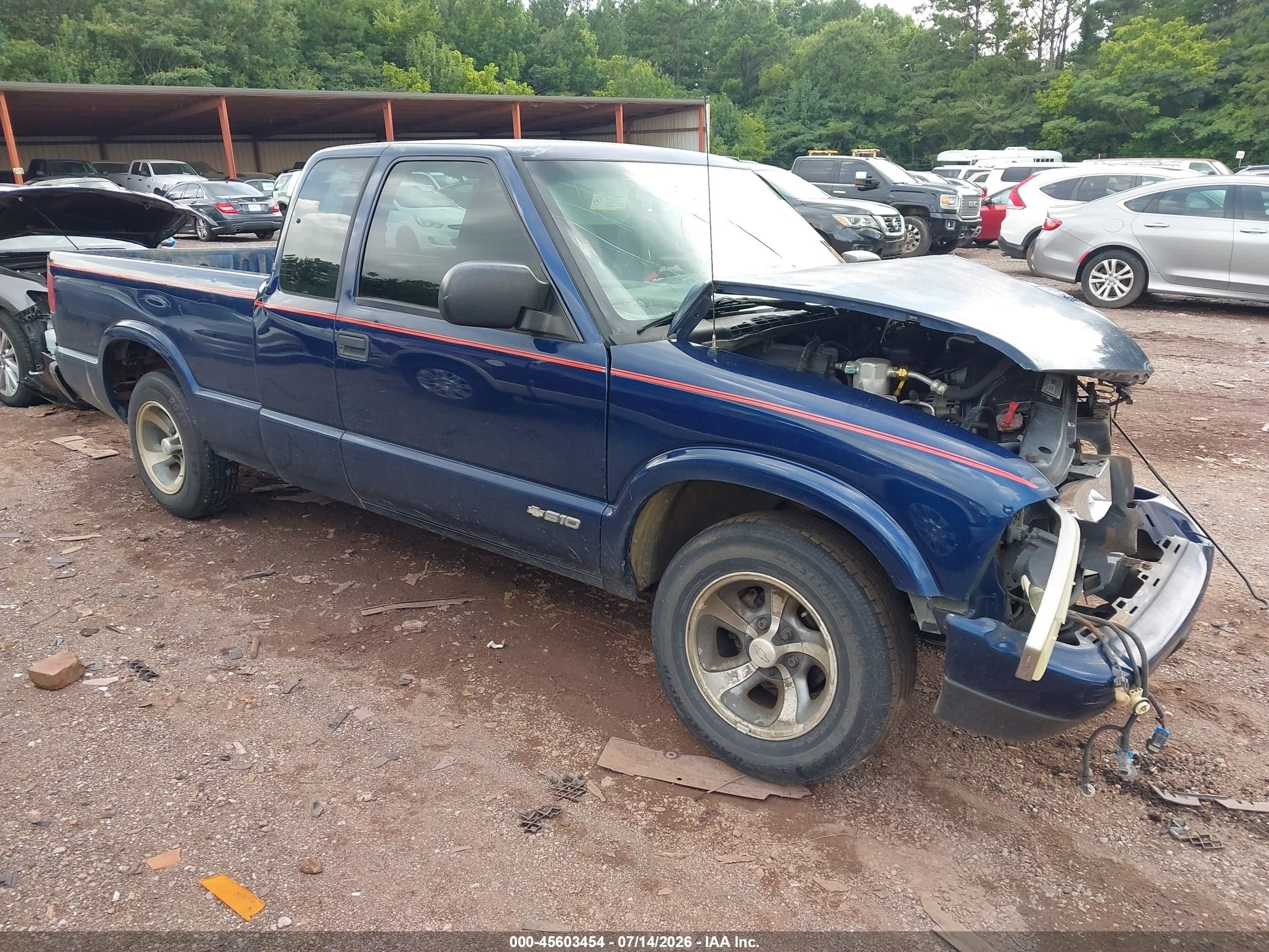 2003 Chevrolet S-10 Ls Blue vin: 1GCCS19X038168739
