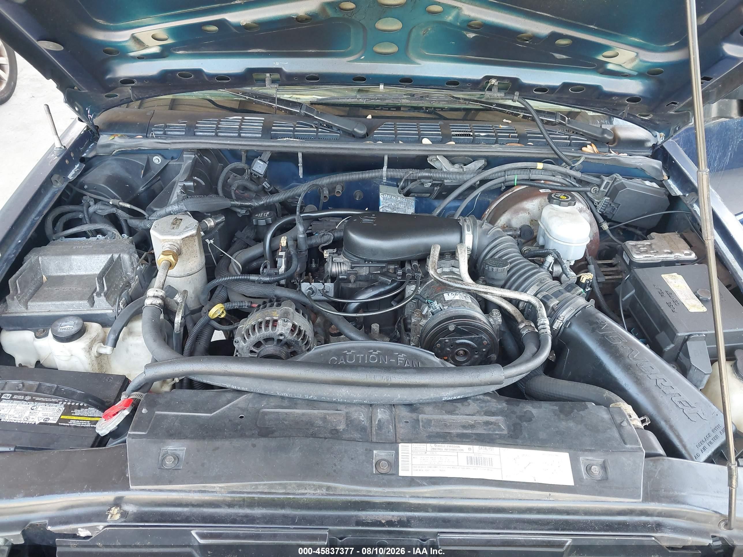 2003 Chevrolet S-10 Ls Blue vin: 1GCCS19X038192183