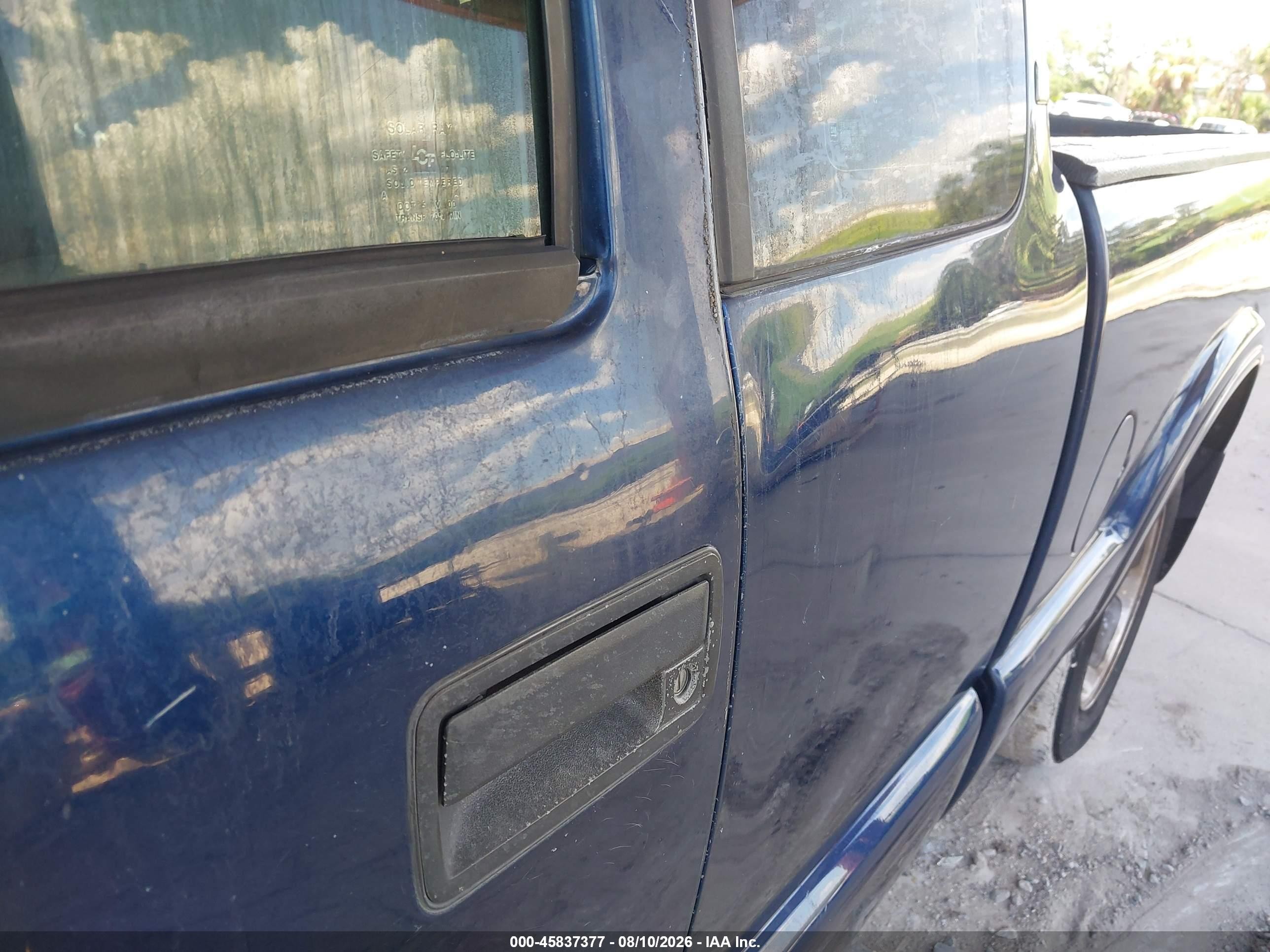 2003 Chevrolet S-10 Ls Blue vin: 1GCCS19X038192183