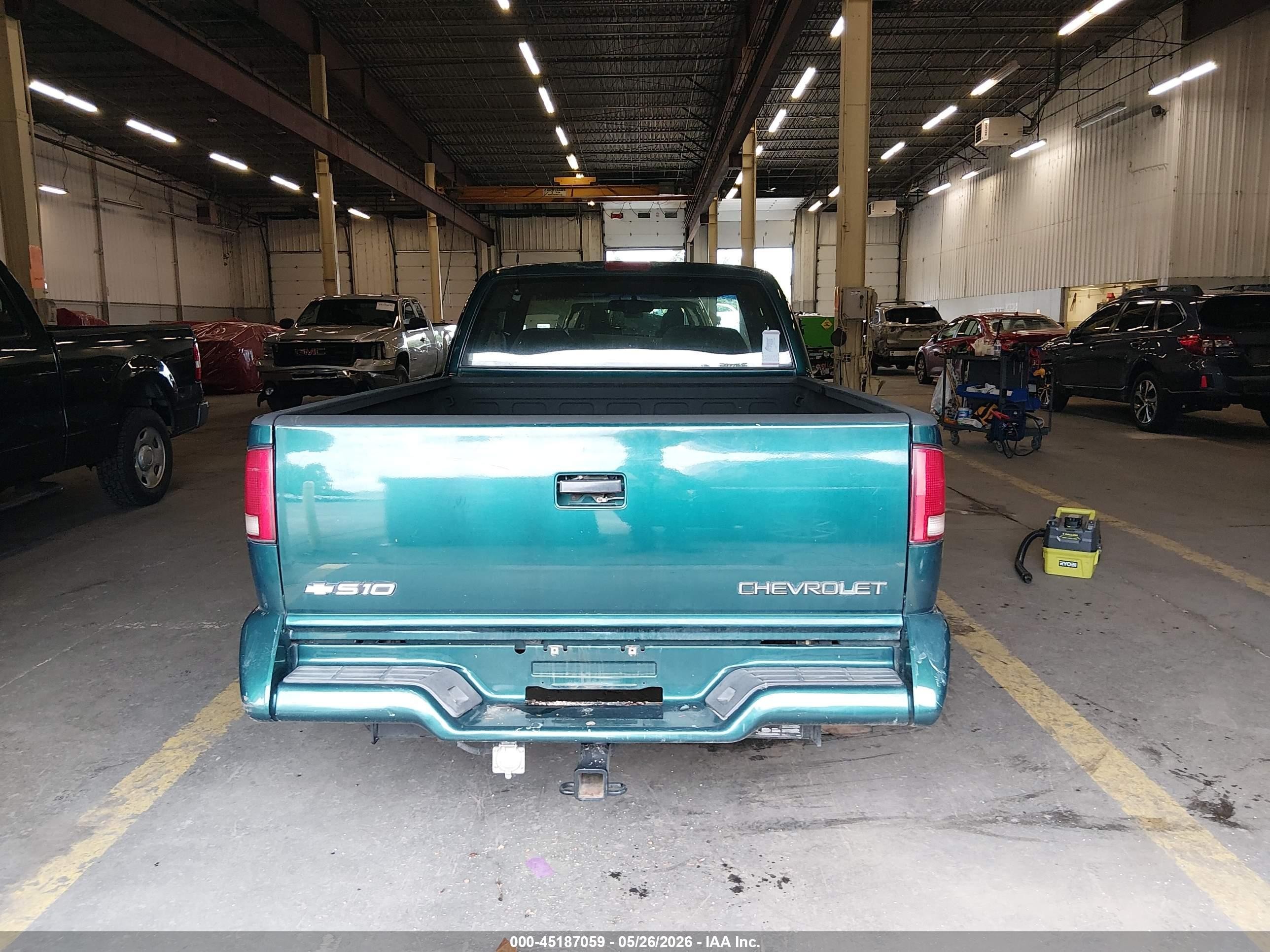 1997 Chevrolet S-10 Ls Fleetside Cmi Green vin: 1GCCS19X0V8185558