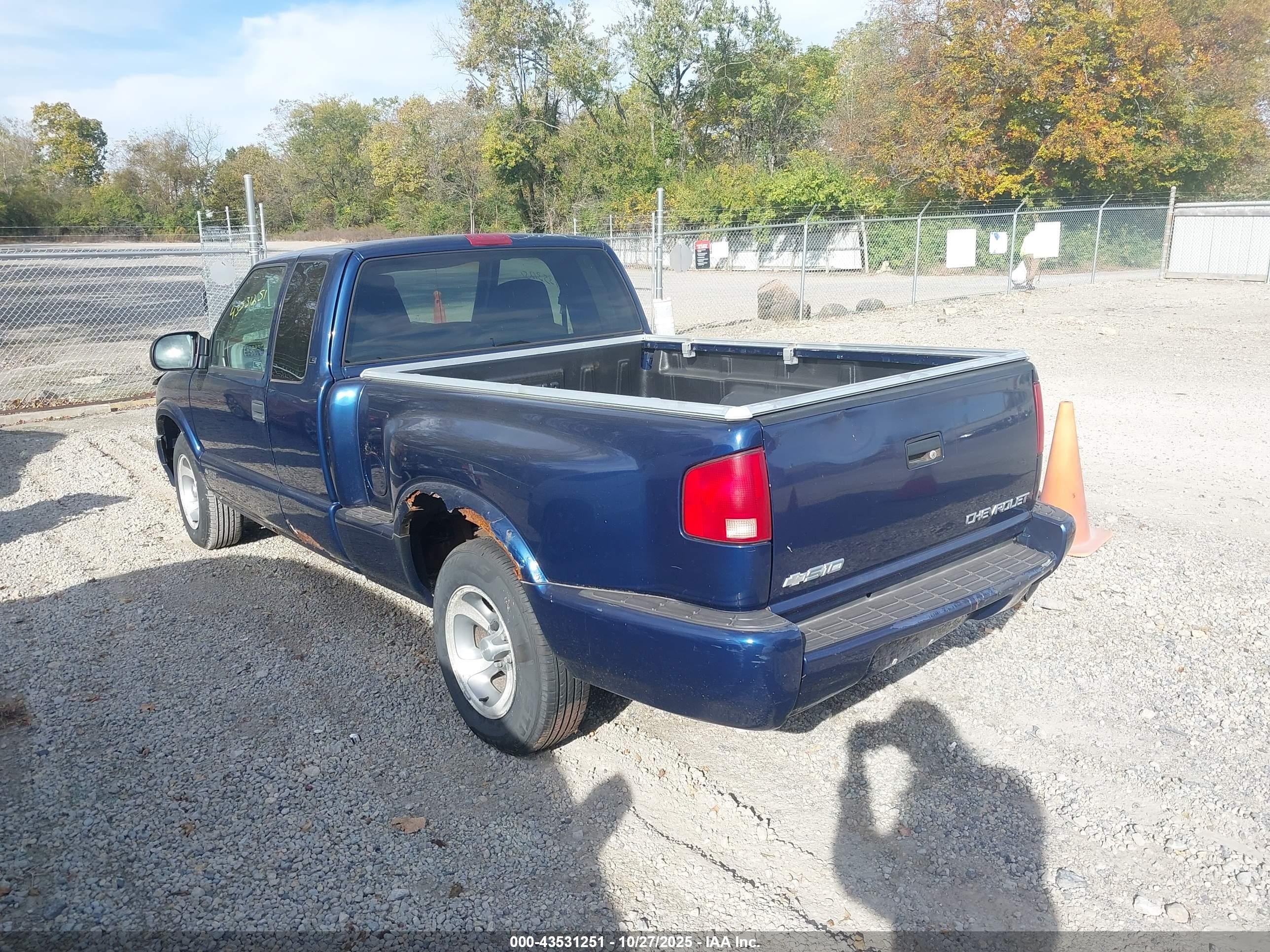 1998 Chevrolet S-10 Ls Sportside Синий vin: 1GCCS19X0W8246263