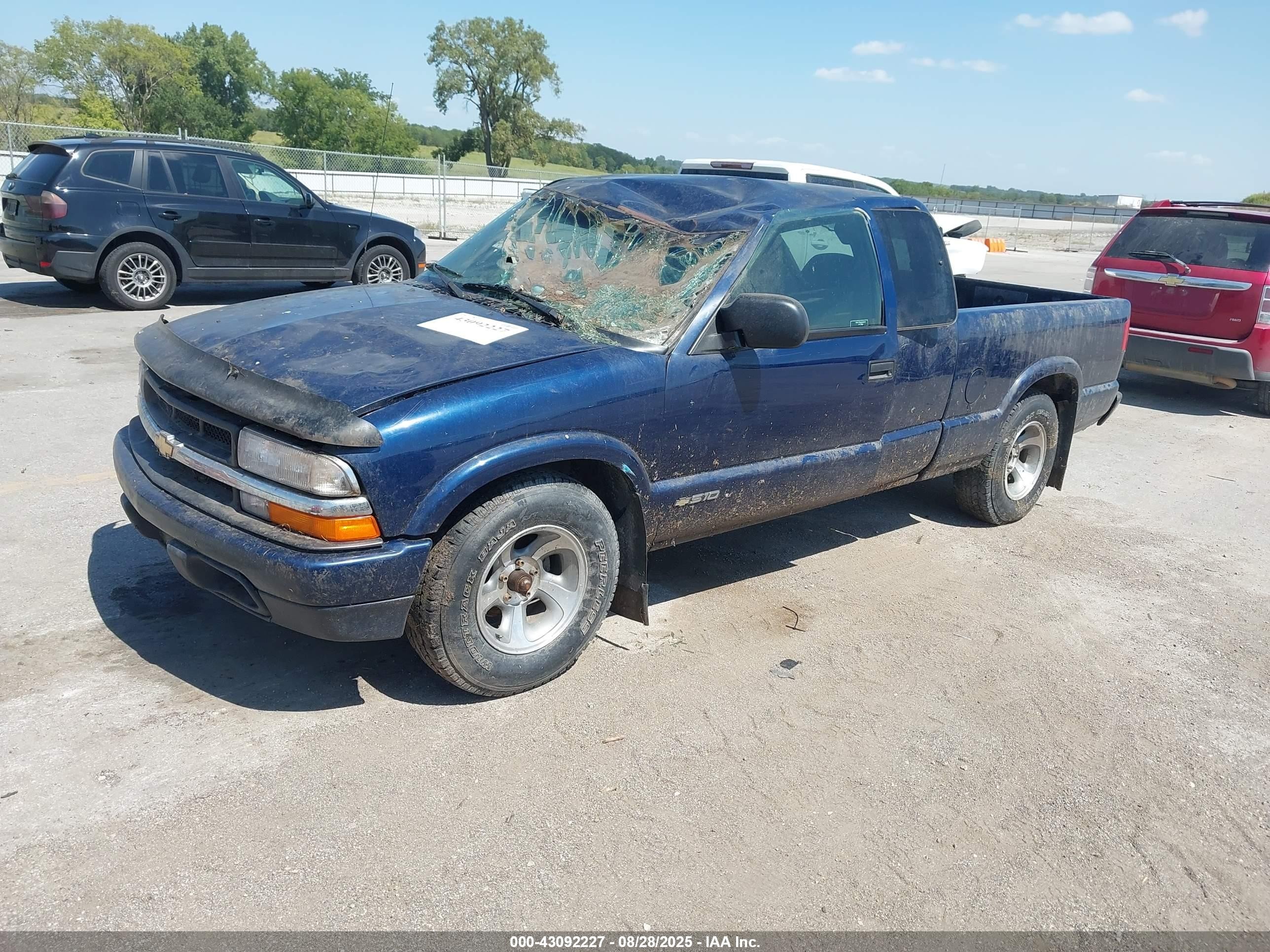 1999 Chevrolet S-10 Ls Синий vin: 1GCCS19X0X8117263