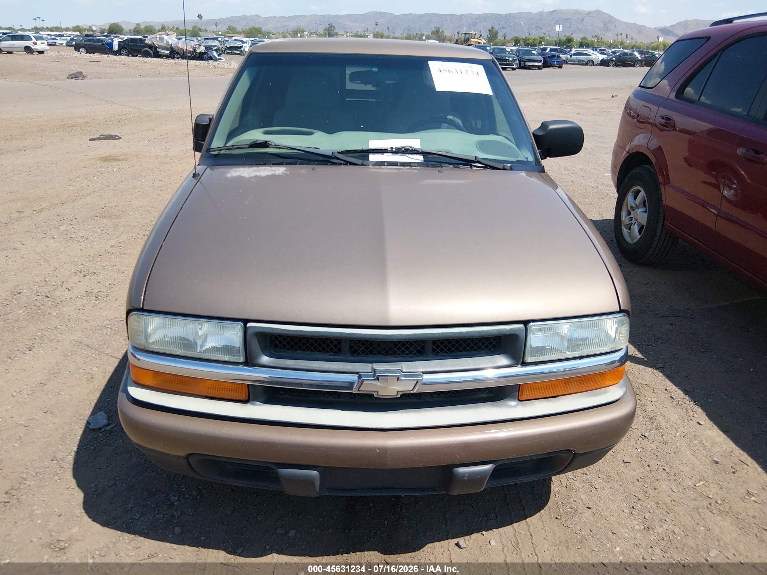 2003 Chevrolet S-10 Ls Золотой vin: 1GCCS19X138106315