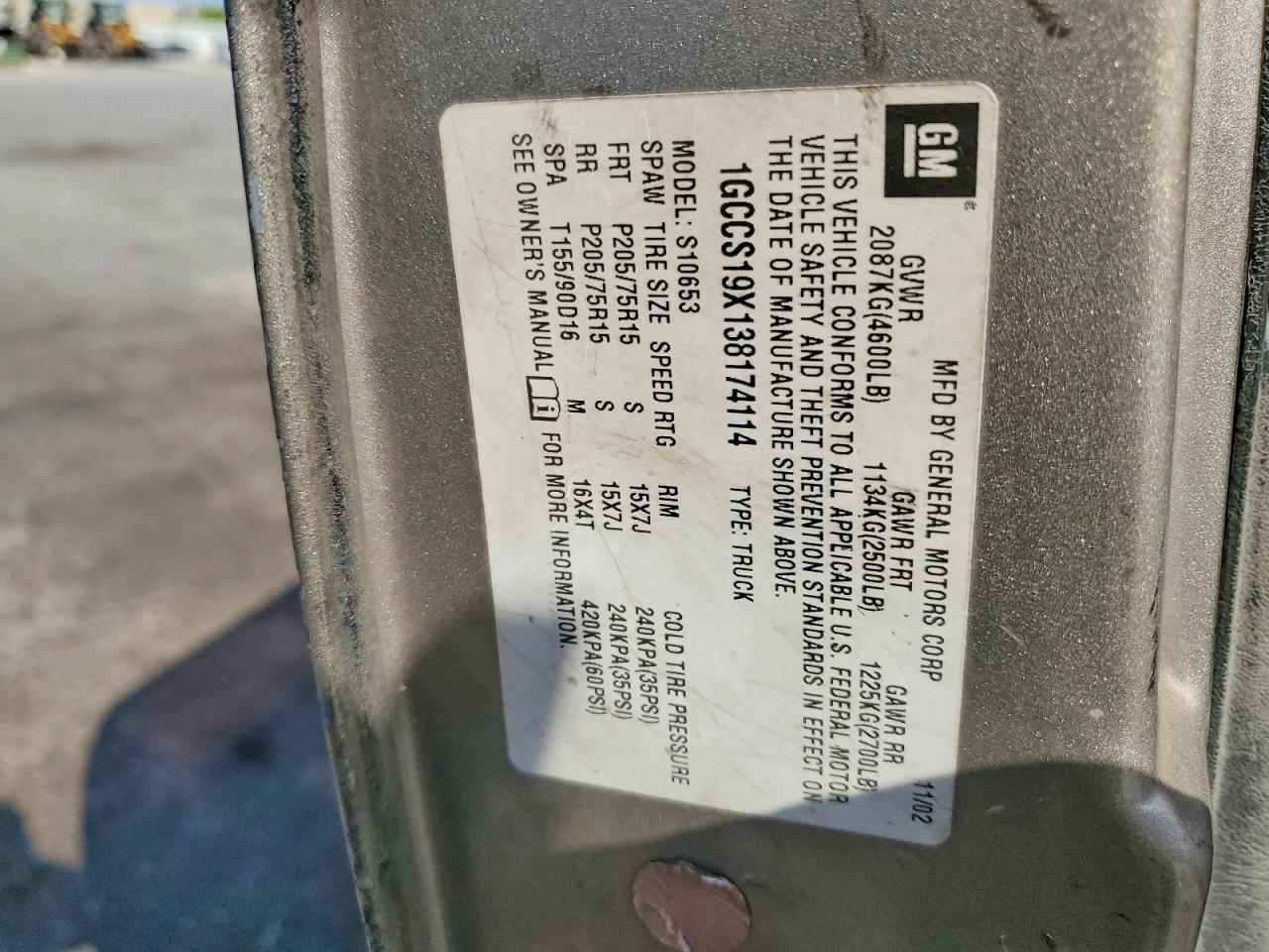 2003 Chevrolet S Truck S10 Tan vin: 1GCCS19X138174114