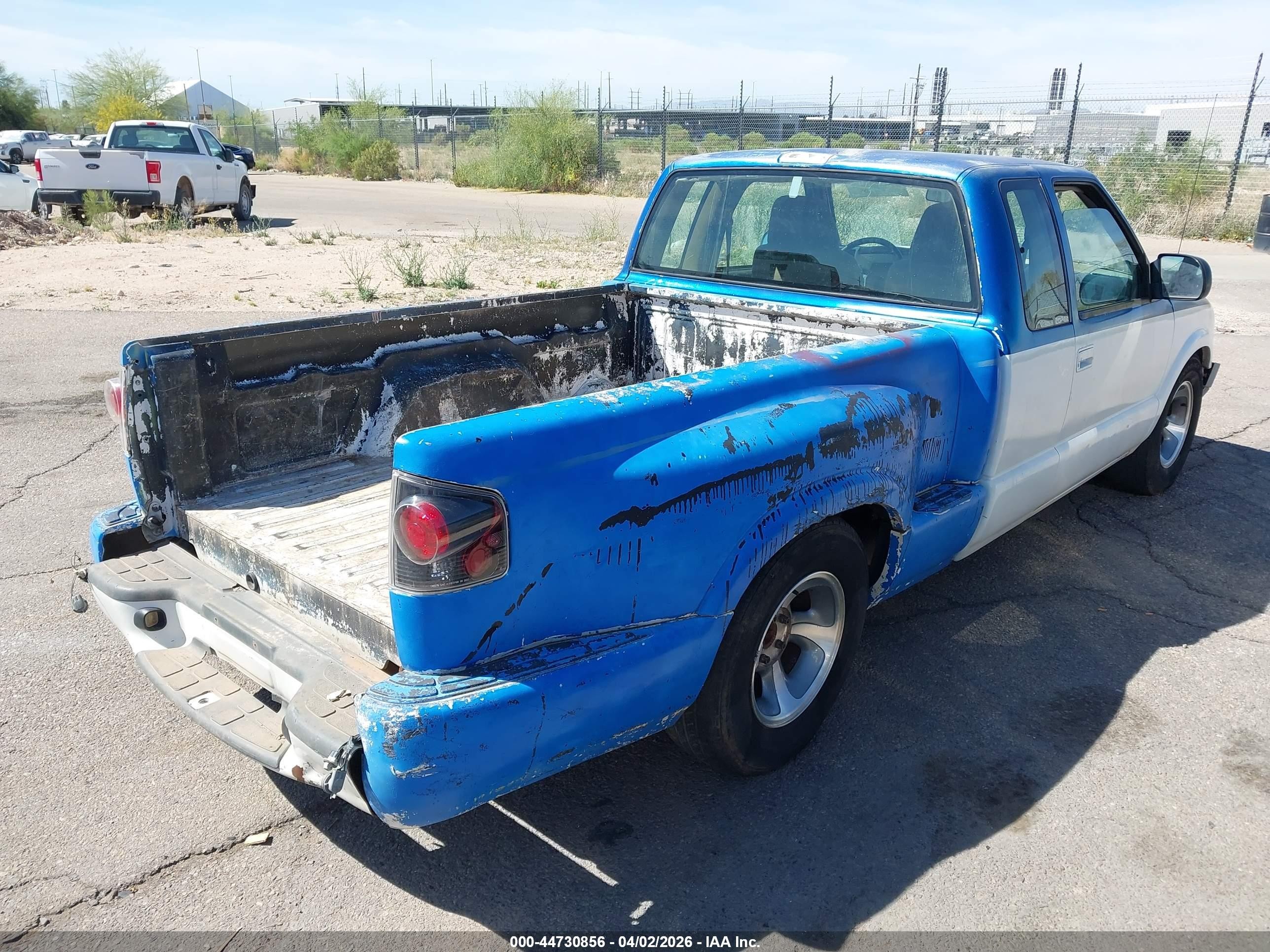 1997 Chevrolet S-10 Ls Fleetside Blue vin: 1GCCS19X1V8116376