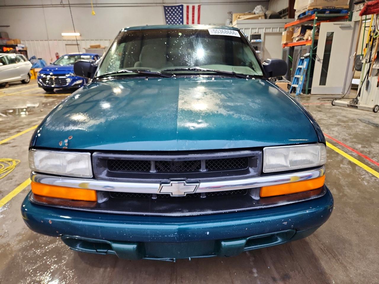 1998 Chevrolet S Truck S10 Teal vin: 1GCCS19X2W8133172