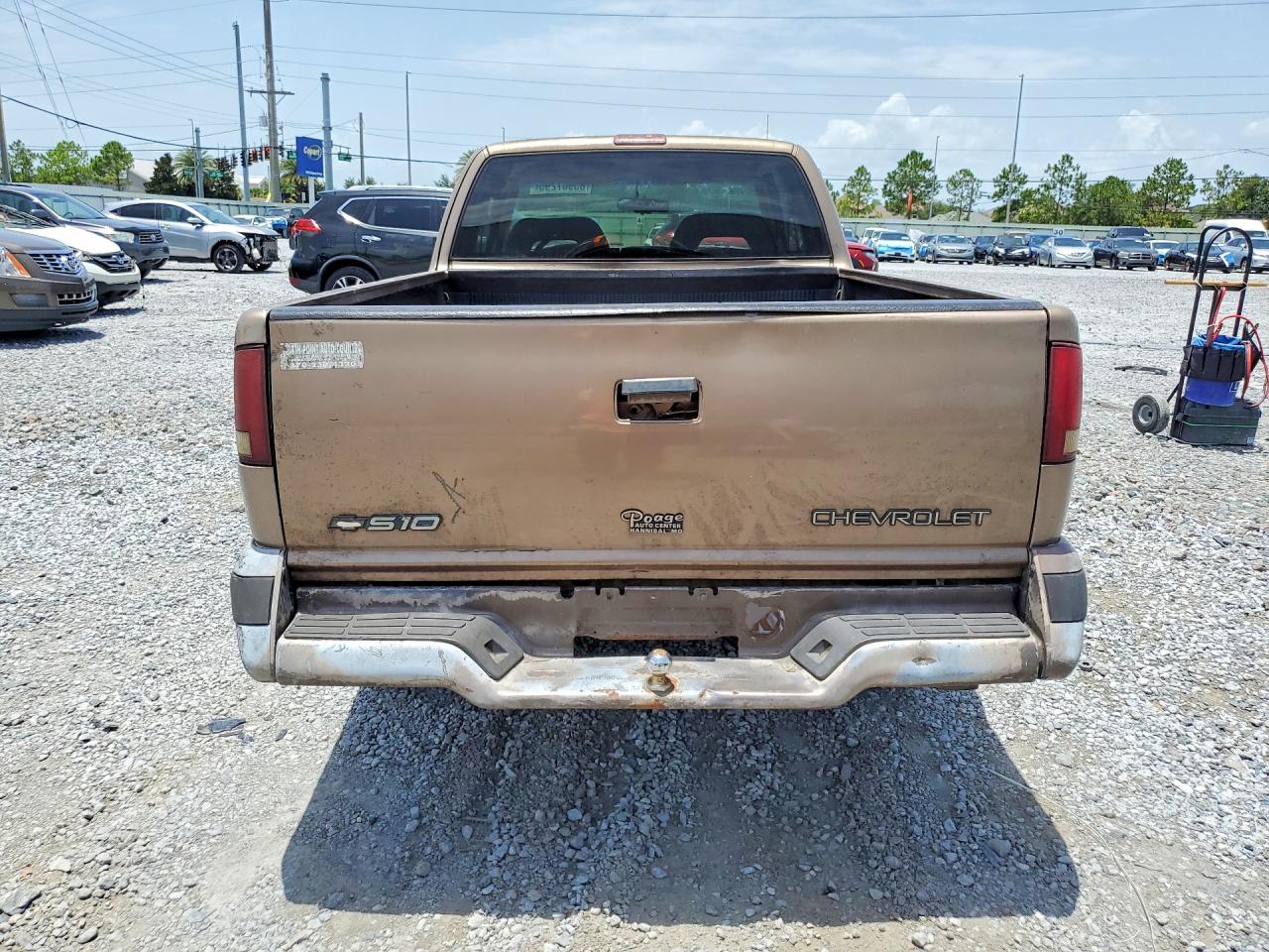 1997 Chevrolet S Truck S10 Beige vin: 1GCCS19X3V8128741