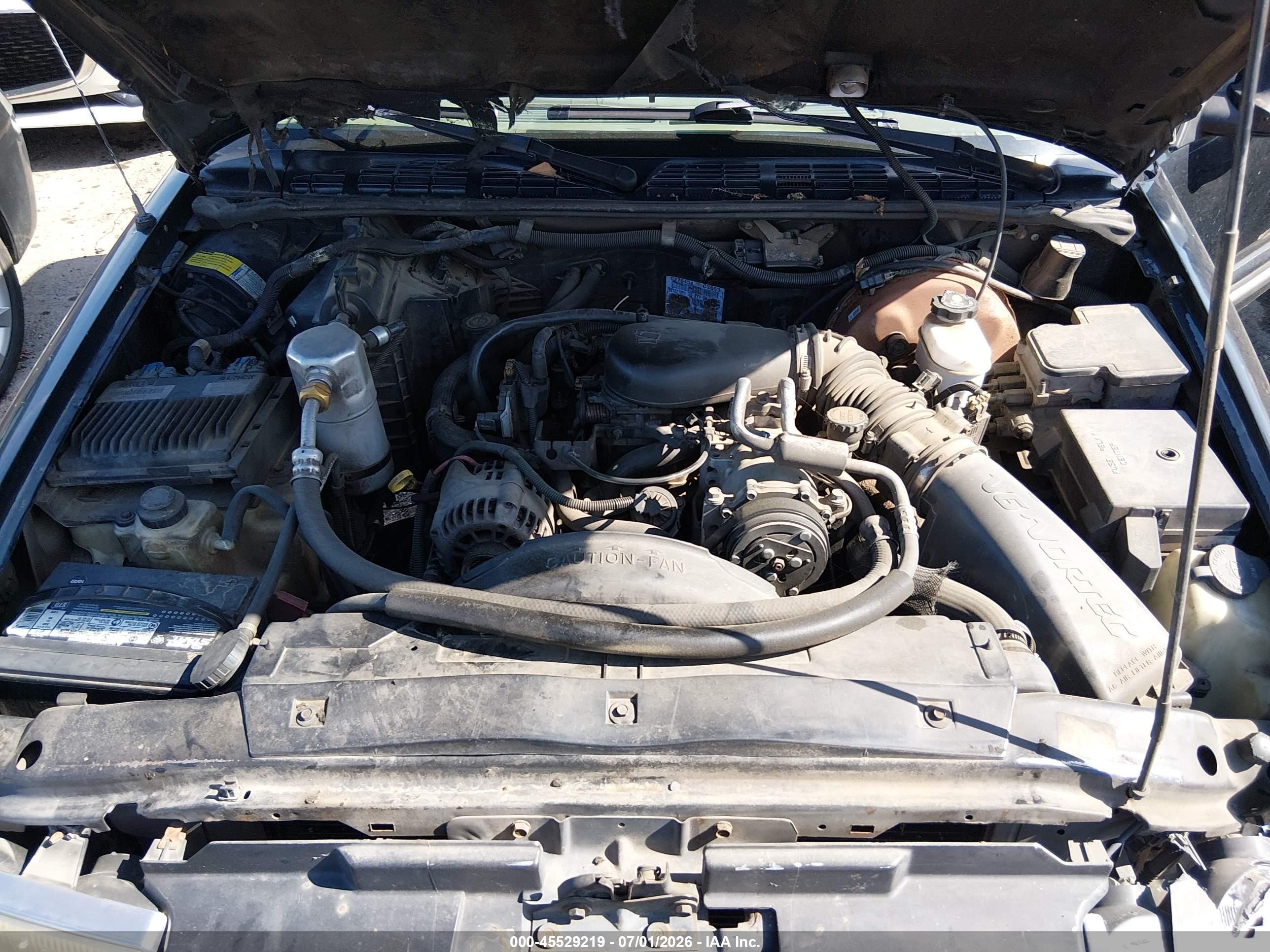 1998 Chevrolet S-10 Ls Black vin: 1GCCS19X3WK115704