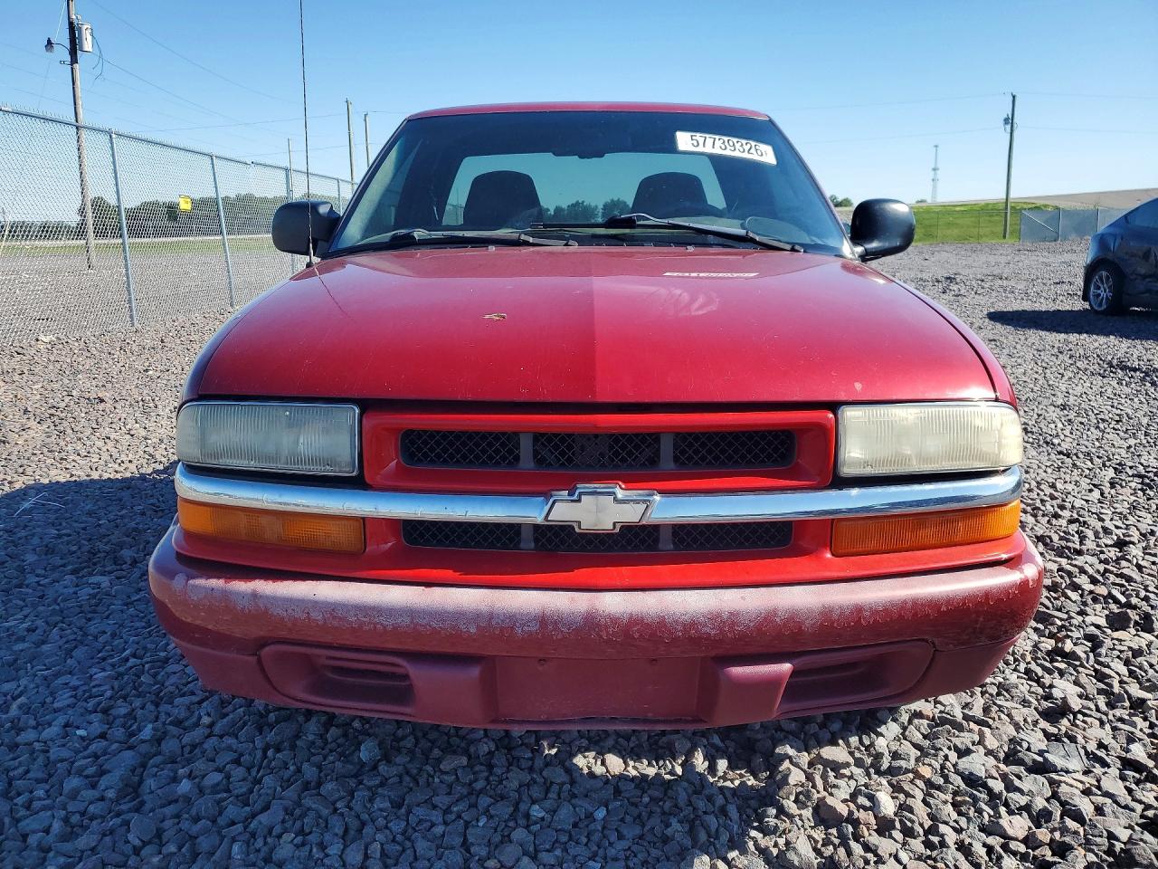 1998 Chevrolet S Truck S10 Red vin: 1GCCS19X4W8222922