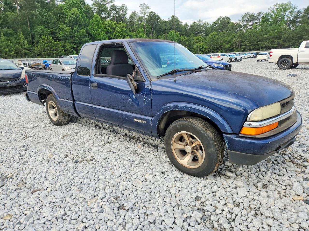 2003 Chevrolet S Truck S10 Blue vin: 1GCCS19X538178439