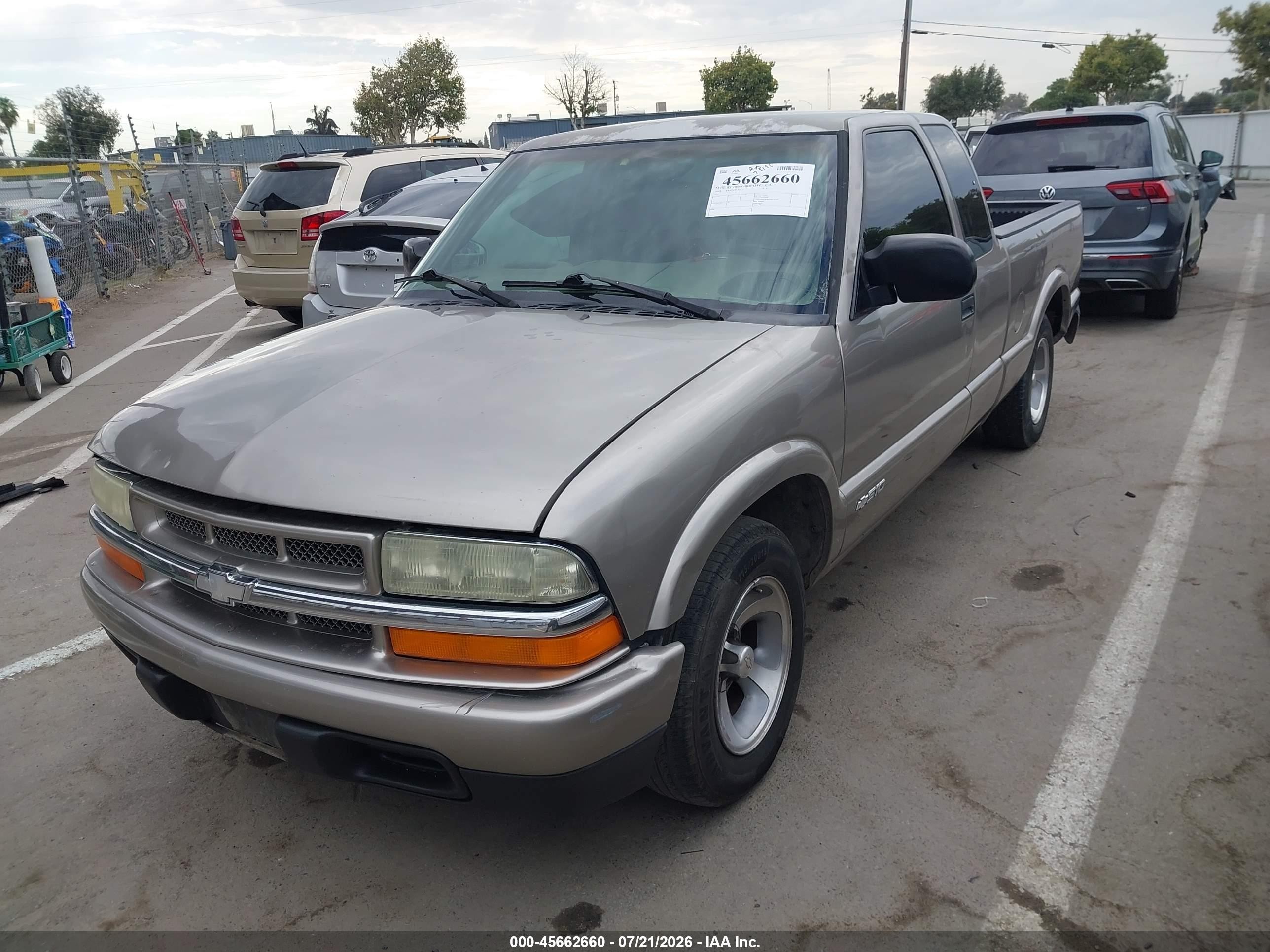 2003 Chevrolet S-10 Ls Champagne vin: 1GCCS19X538274071