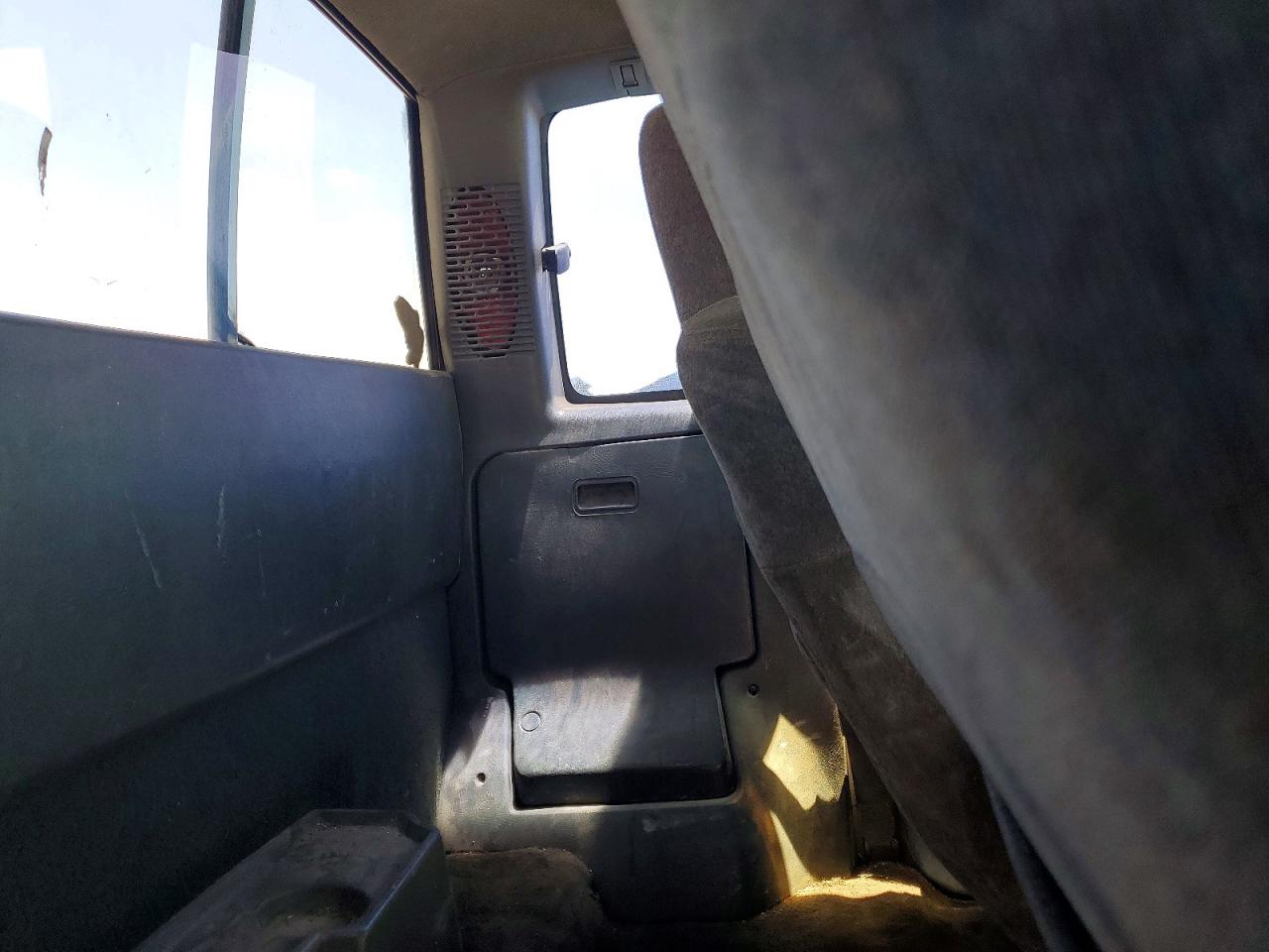 1998 Chevrolet S Truck S10 Белый vin: 1GCCS19X5W8161645