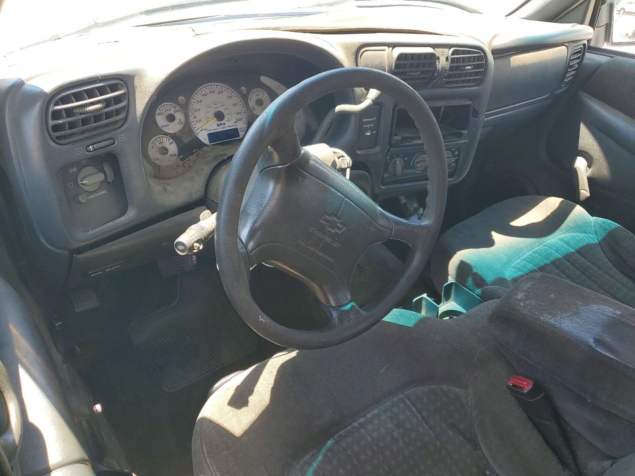 1998 Chevrolet S Truck S10 Белый vin: 1GCCS19X5W8161645