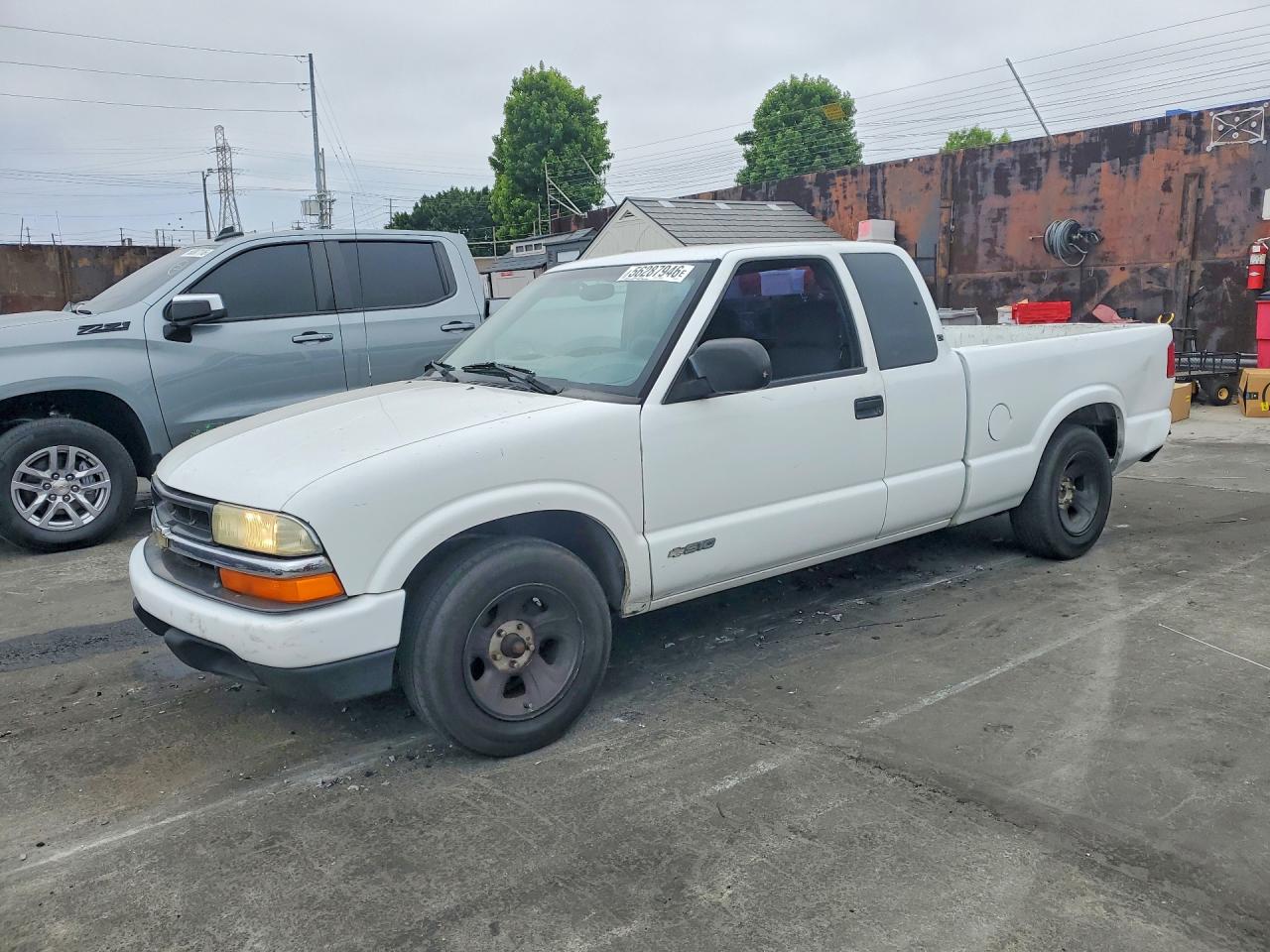 2003 Chevrolet S Truck S10 Белый vin: 1GCCS19X638107217