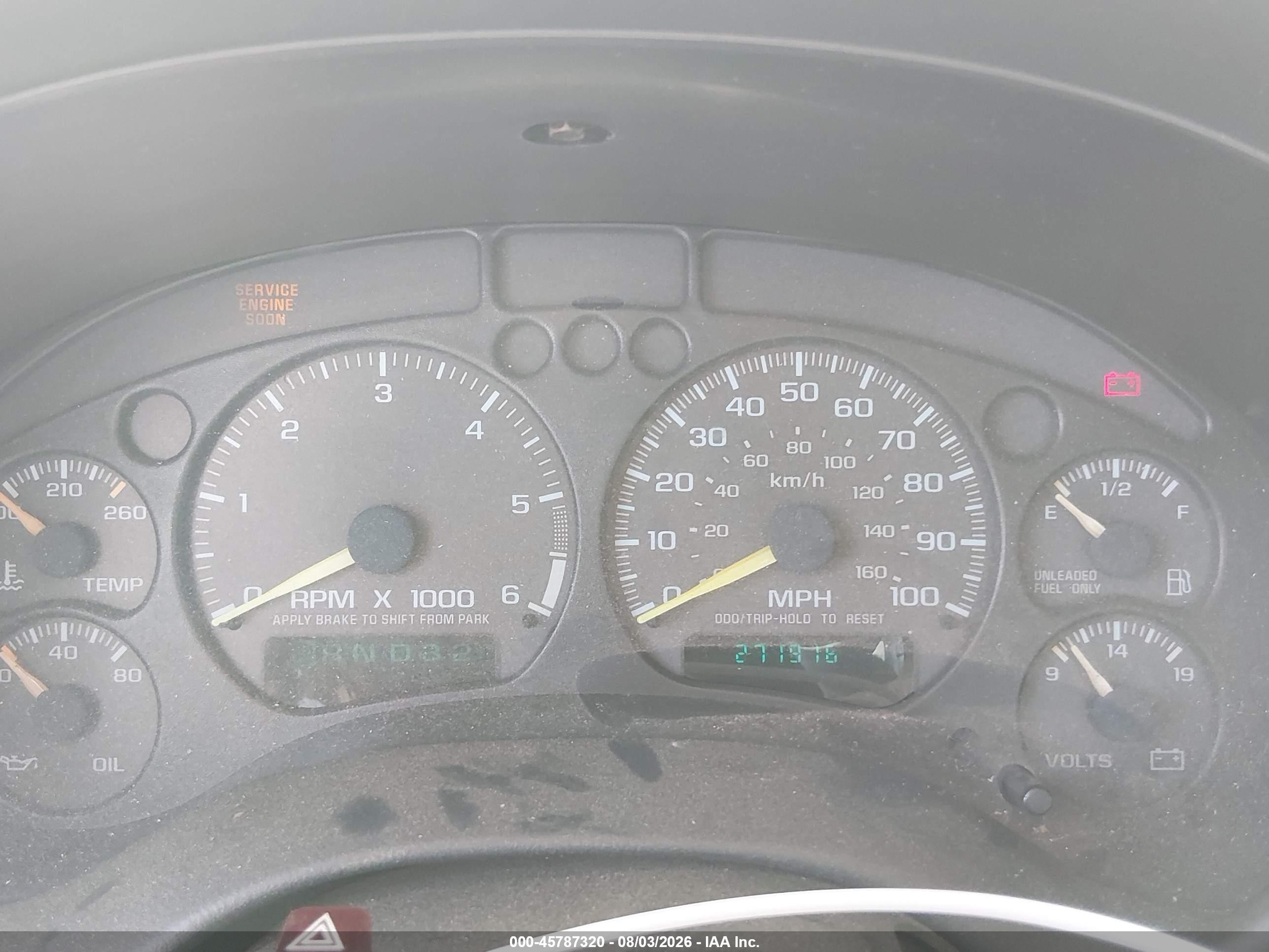 1998 Chevrolet S-10 Ls Золотой vin: 1GCCS19X6W8252701