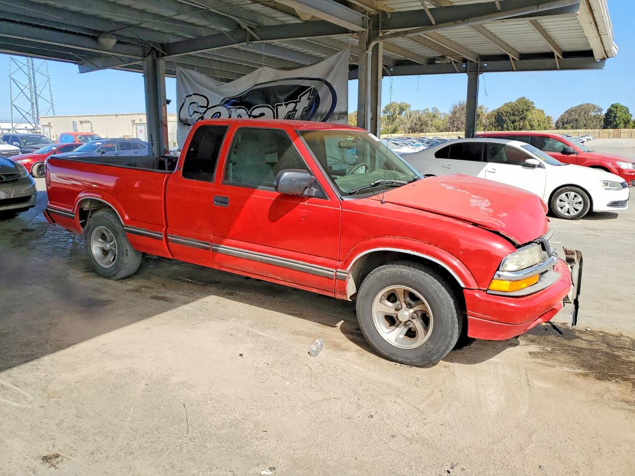 1999 Chevrolet S Truck S10 Red vin: 1GCCS19X6X8143785