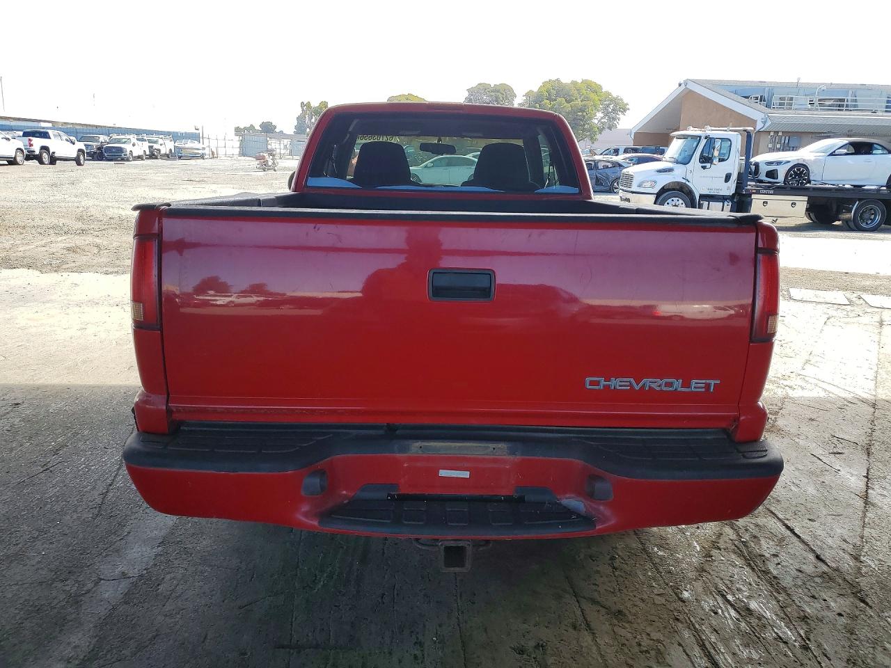 1999 Chevrolet S Truck S10 Red vin: 1GCCS19X6X8143785
