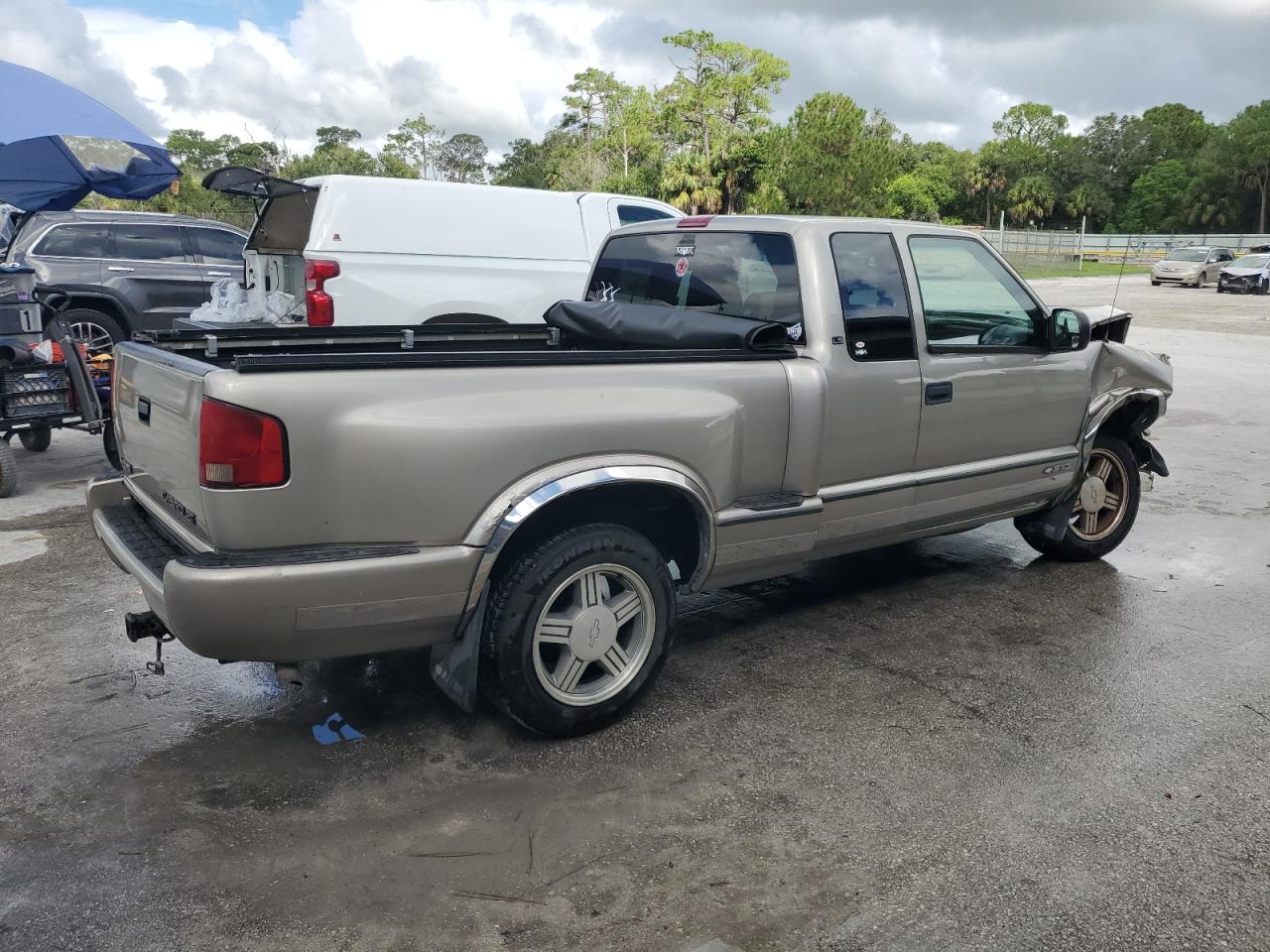1999 Chevrolet S Truck S10 Желто-коричневый vin: 1GCCS19X6X8153622