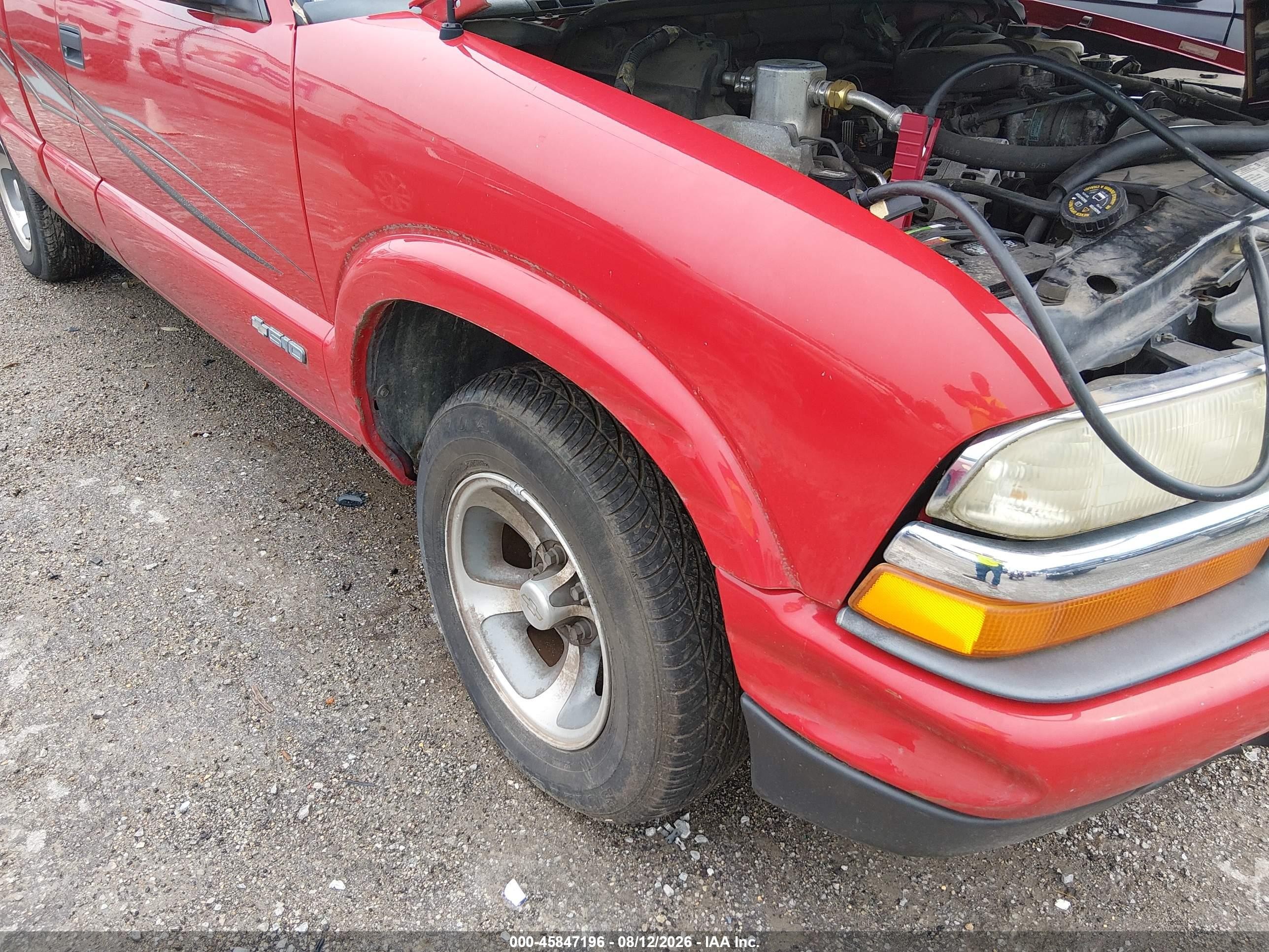 2003 Chevrolet S-10 Ls Красный vin: 1GCCS19X738236616