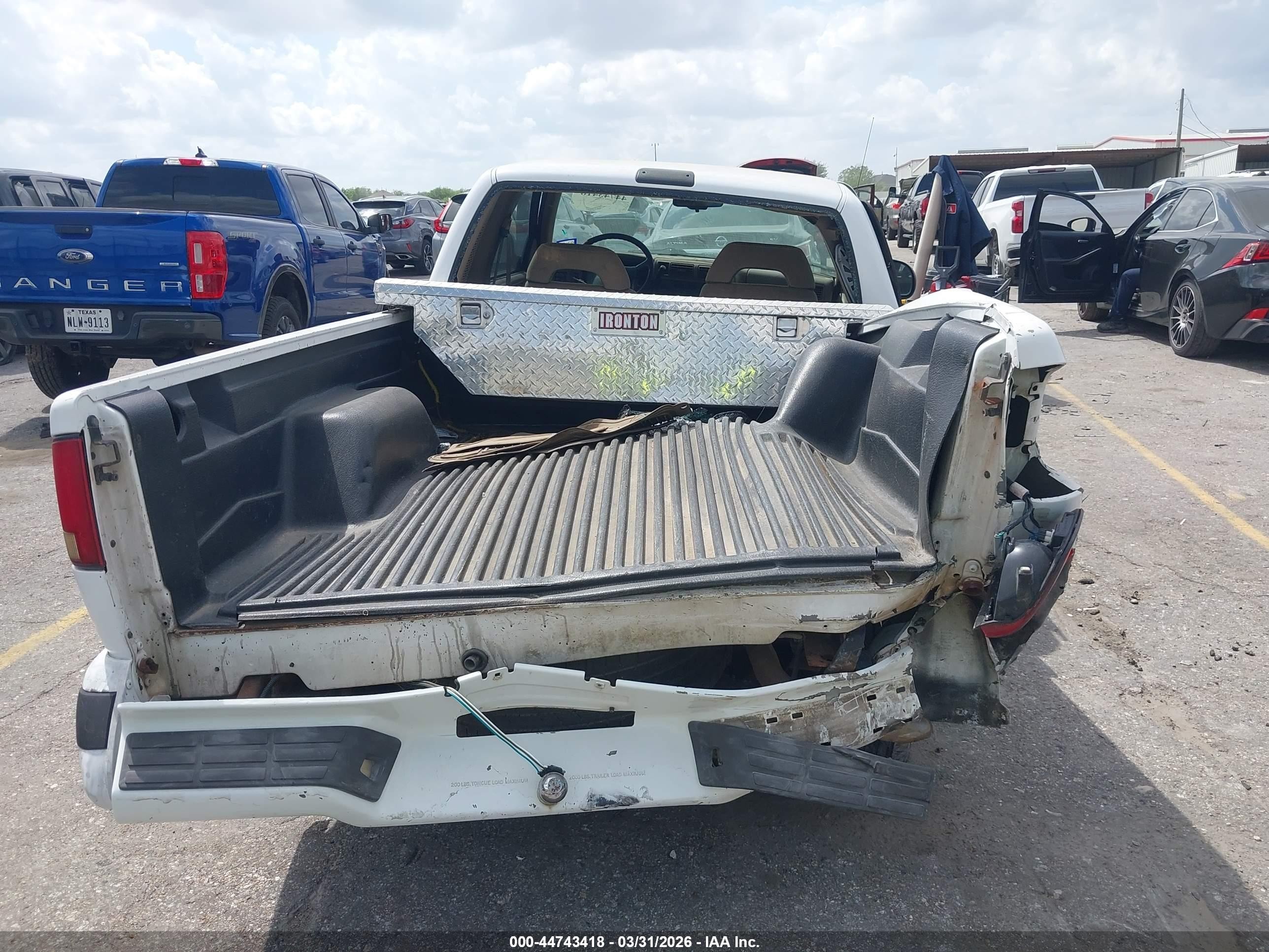 1996 Chevrolet S Truck S10 White vin: 1GCCS19X7T8130800