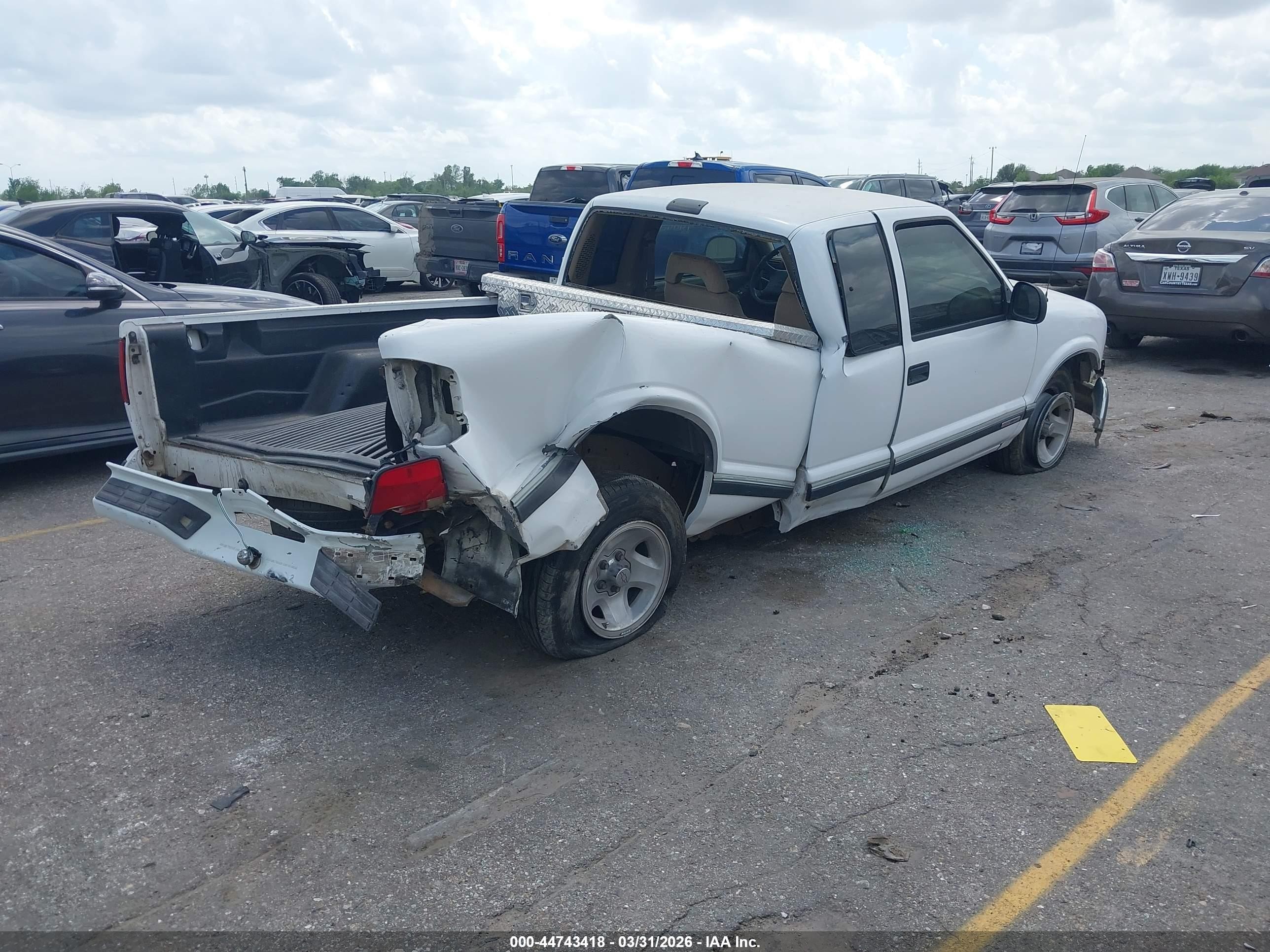 1996 Chevrolet S Truck S10 White vin: 1GCCS19X7T8130800