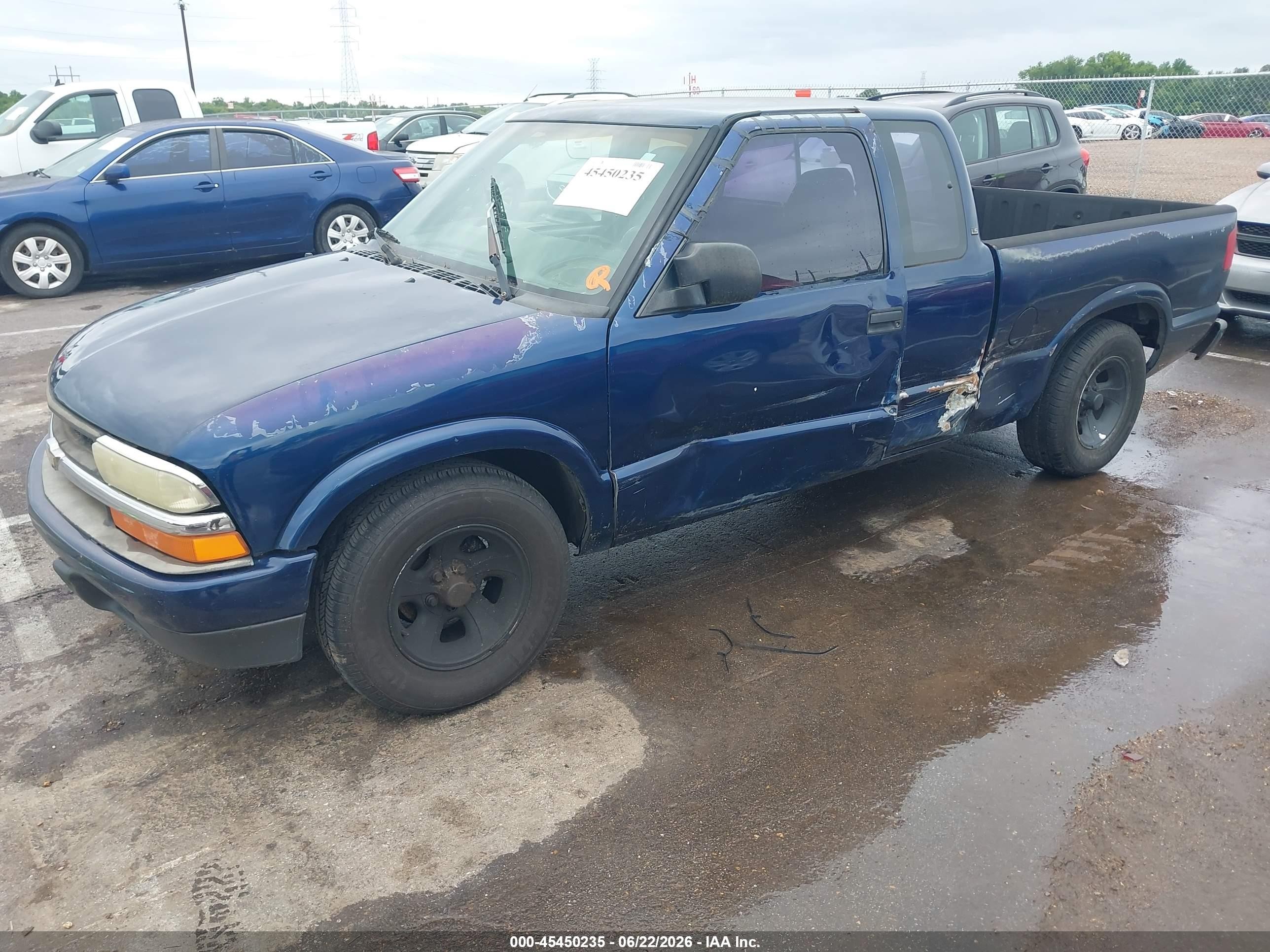 2003 Chevrolet S-10 Ls Blue vin: 1GCCS19X838172795