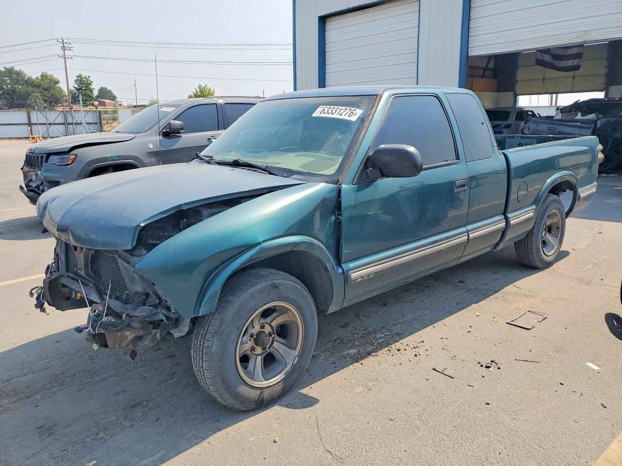 1998 Chevrolet S Truck S10 Green vin: 1GCCS19X8W8236094