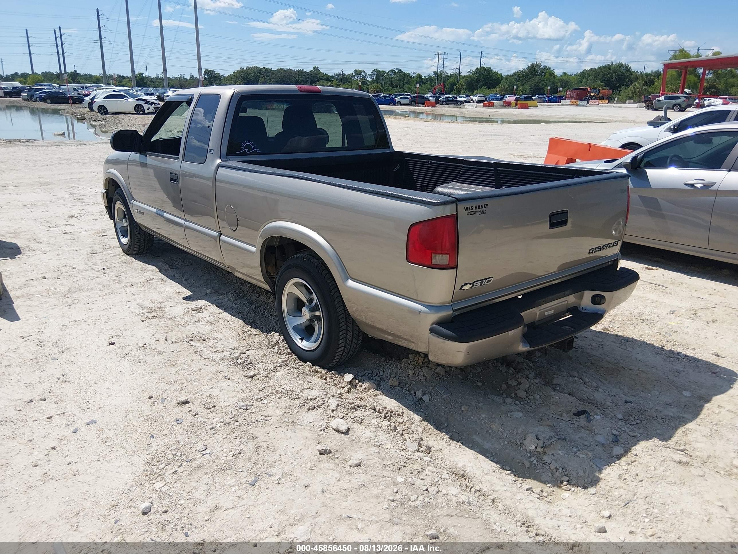 2003 Chevrolet S-10 Ls Champagne vin: 1GCCS19X938208834
