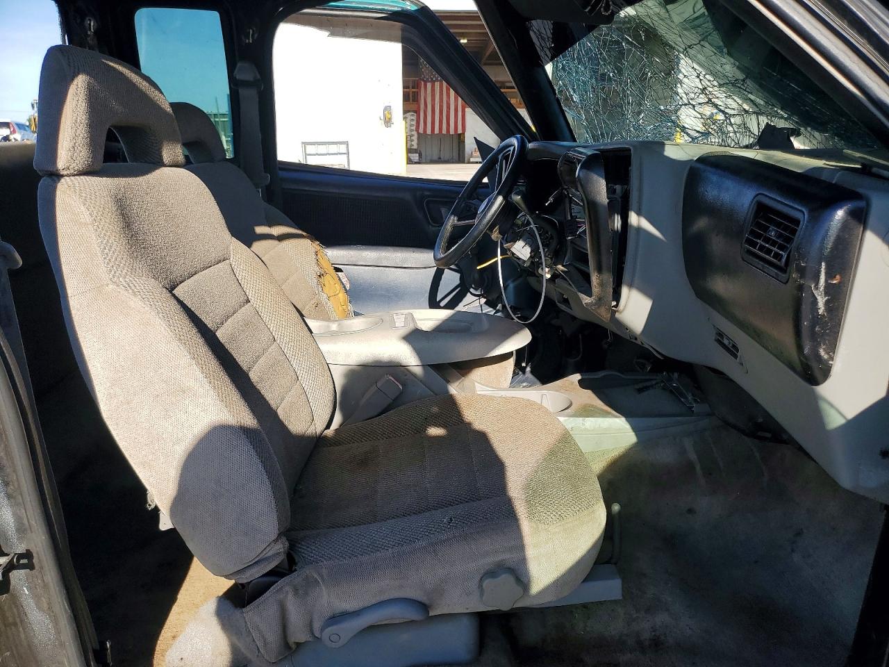 1996 Chevrolet S Truck S10 Green vin: 1GCCS19X9T8109849