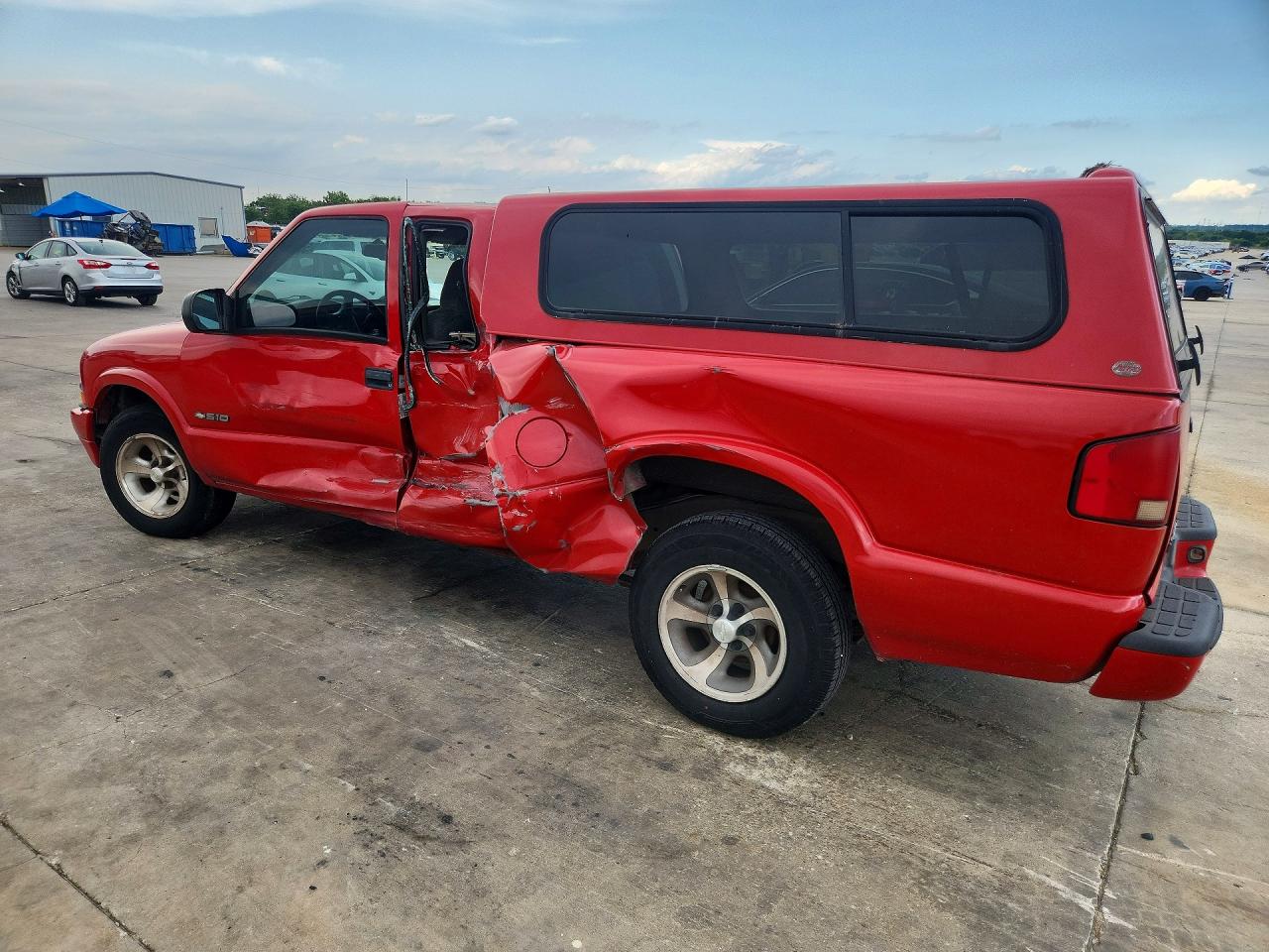 1998 Chevrolet S Truck S10 Red vin: 1GCCS19X9WK130790