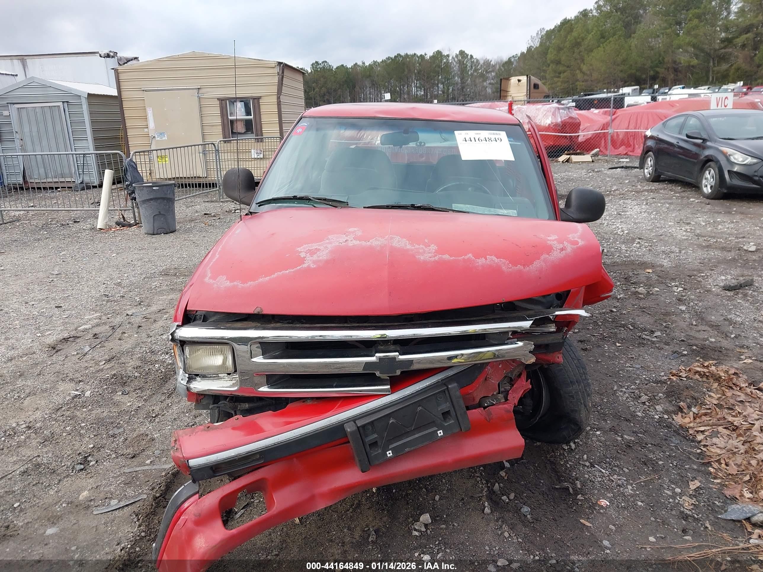 1996 Chevrolet S Truck S10 Red vin: 1GCCS19XXT8152046