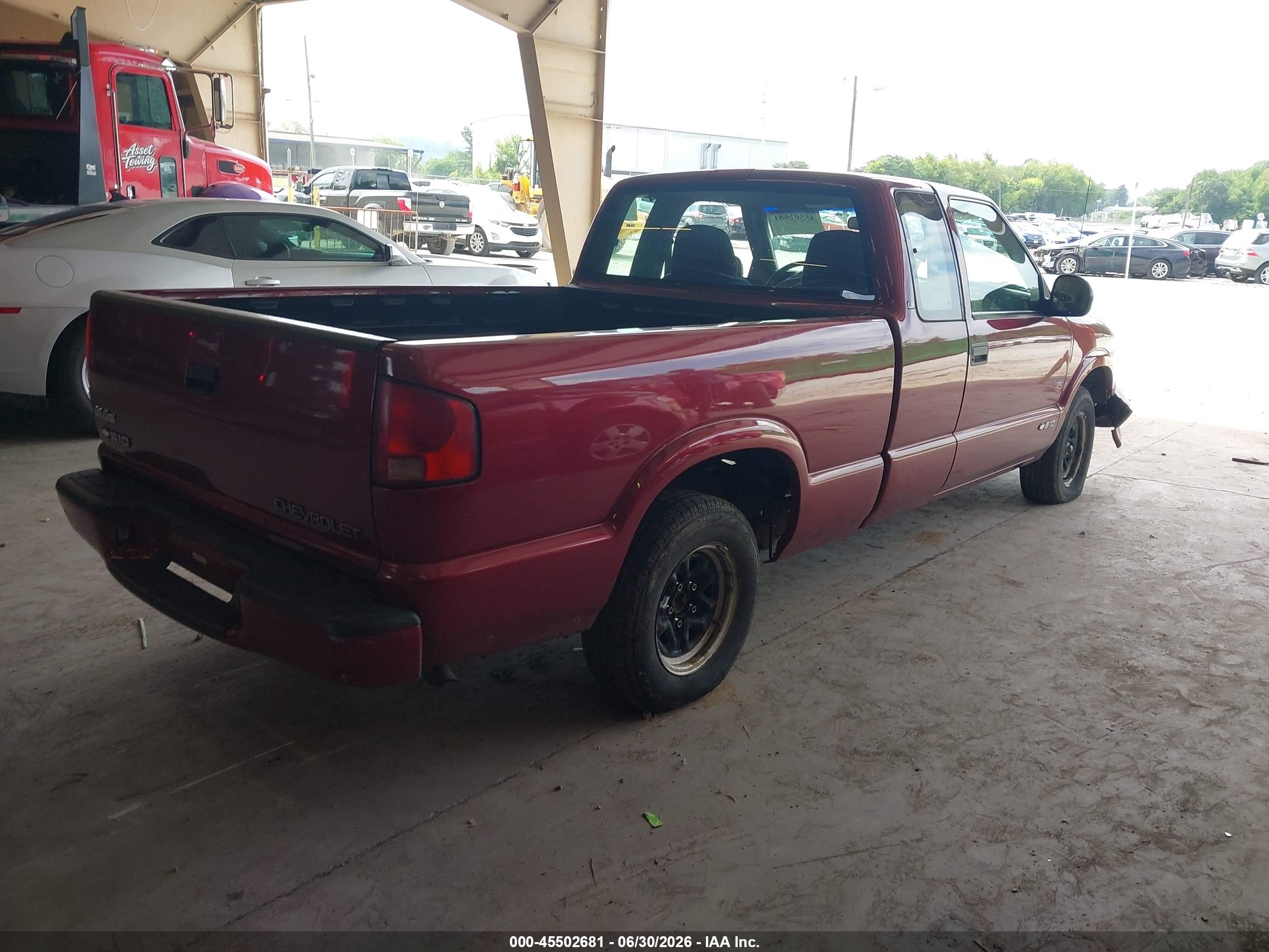 1998 Chevrolet S-10 Ls Burgundy vin: 1GCCS19XXWK185202