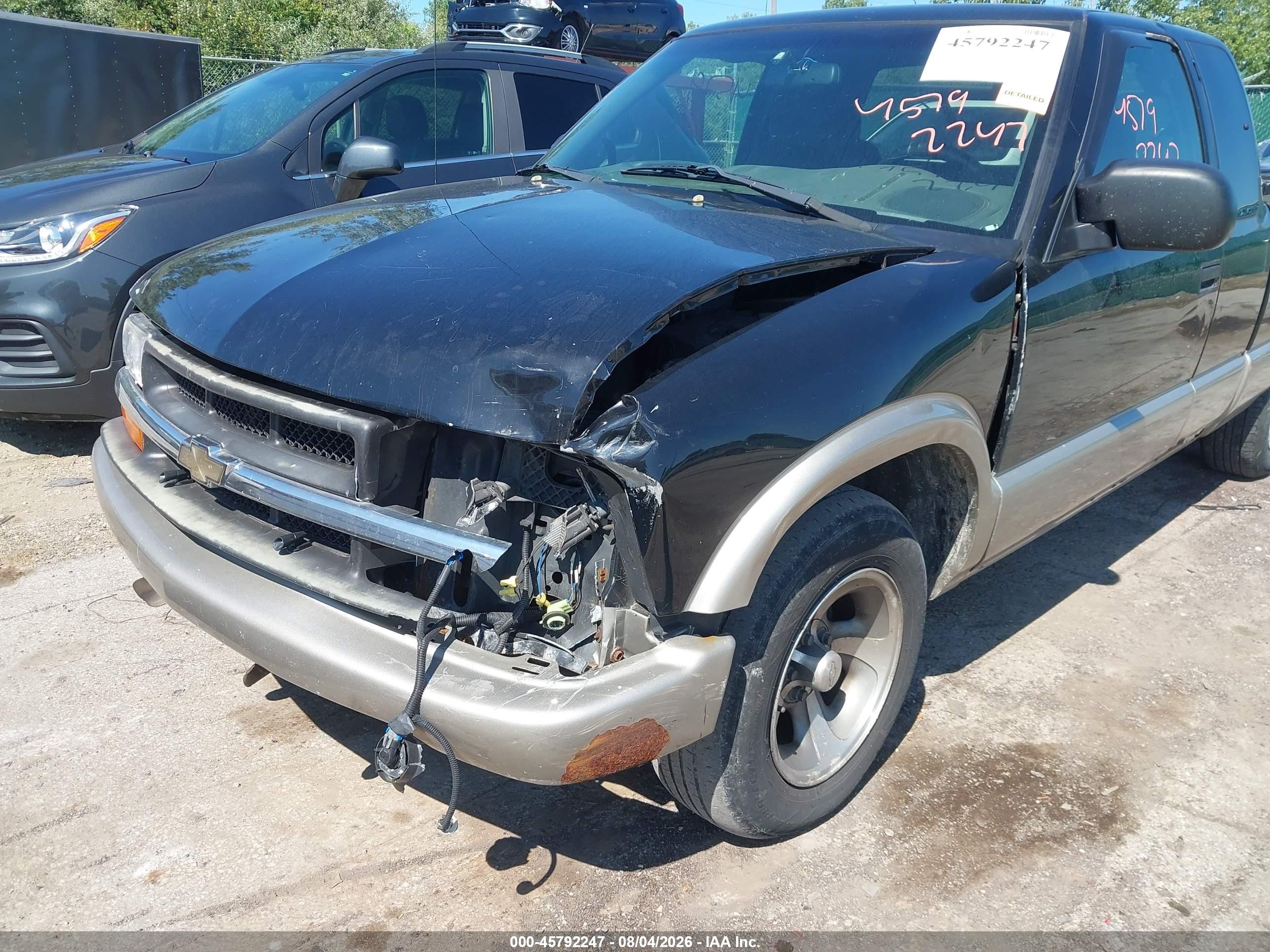 1999 Chevrolet S-10 Ls Черный vin: 1GCCS19XXX8143840