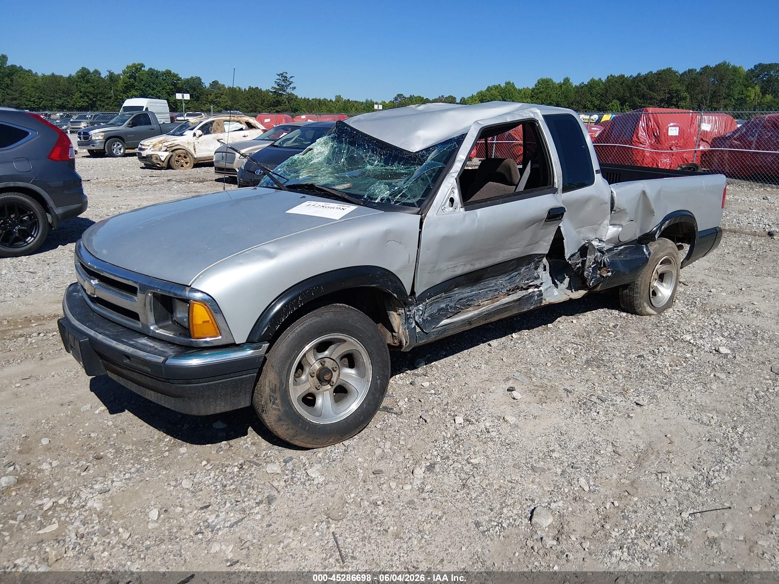 1994 Chevrolet S Truck S10 Silver vin: 1GCCS19Z1R8190601
