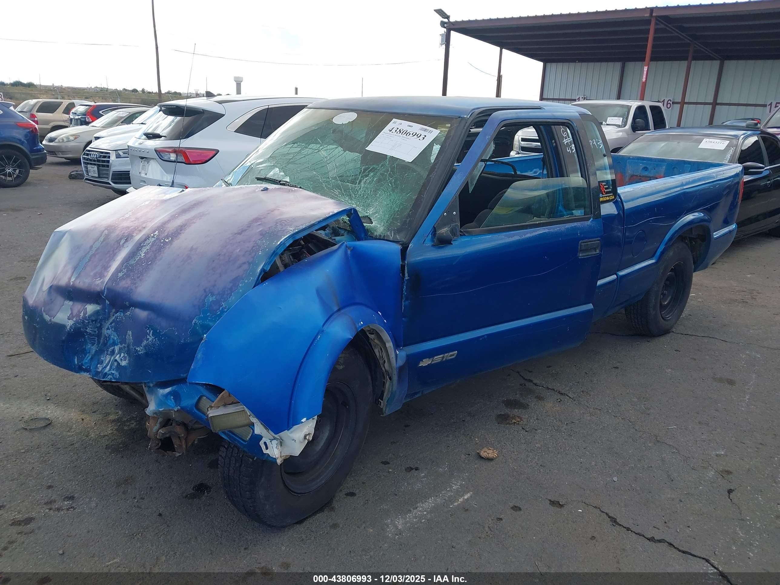 1994 Chevrolet S Truck S10 Blue vin: 1GCCS19Z2R8182443