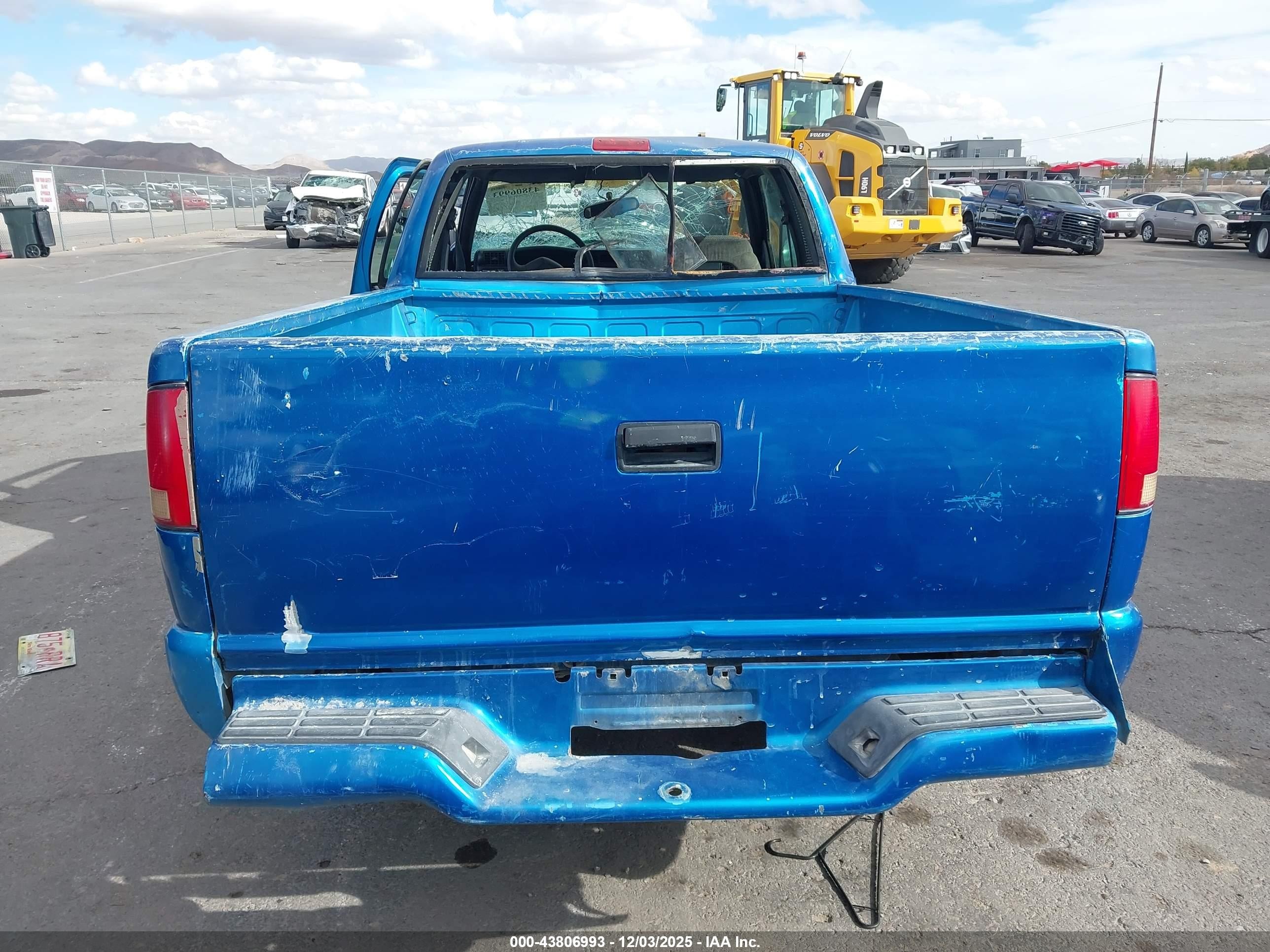 1994 Chevrolet S Truck S10 Blue vin: 1GCCS19Z2R8182443