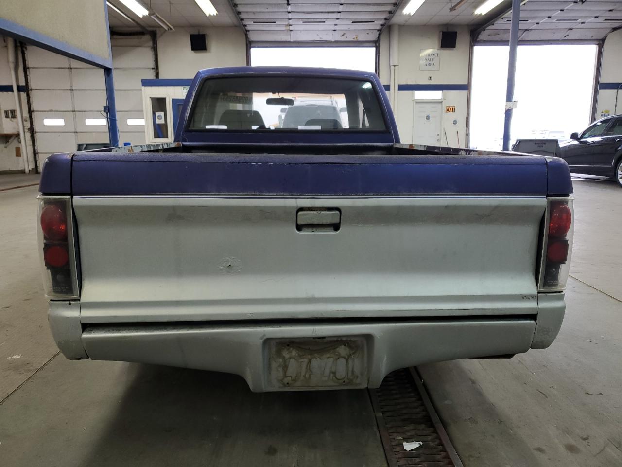 1991 Chevrolet S Truck S10 Two Tone vin: 1GCCS19Z4M2120229