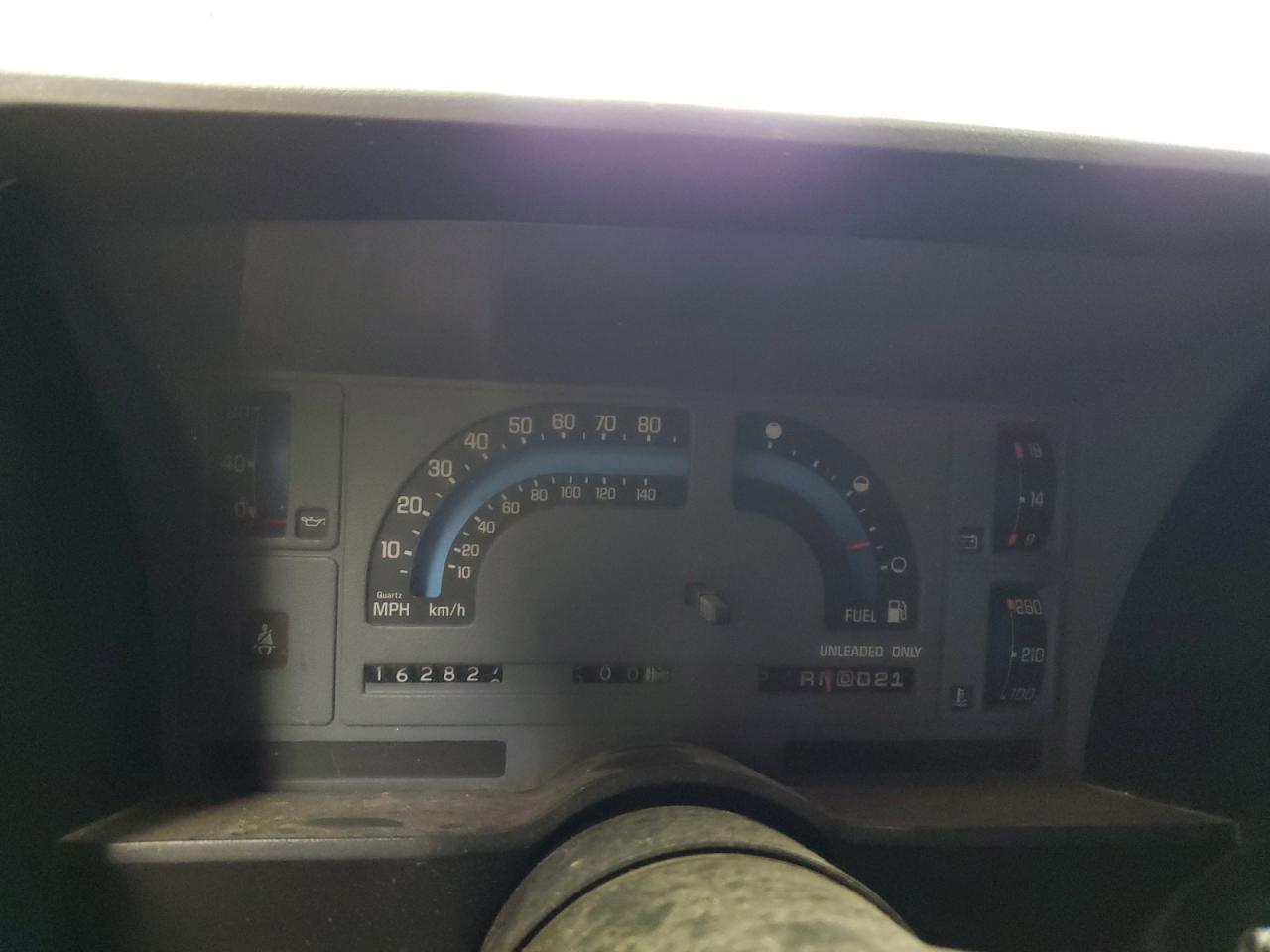 1991 Chevrolet S Truck S10 Two Tone vin: 1GCCS19Z4M2120229